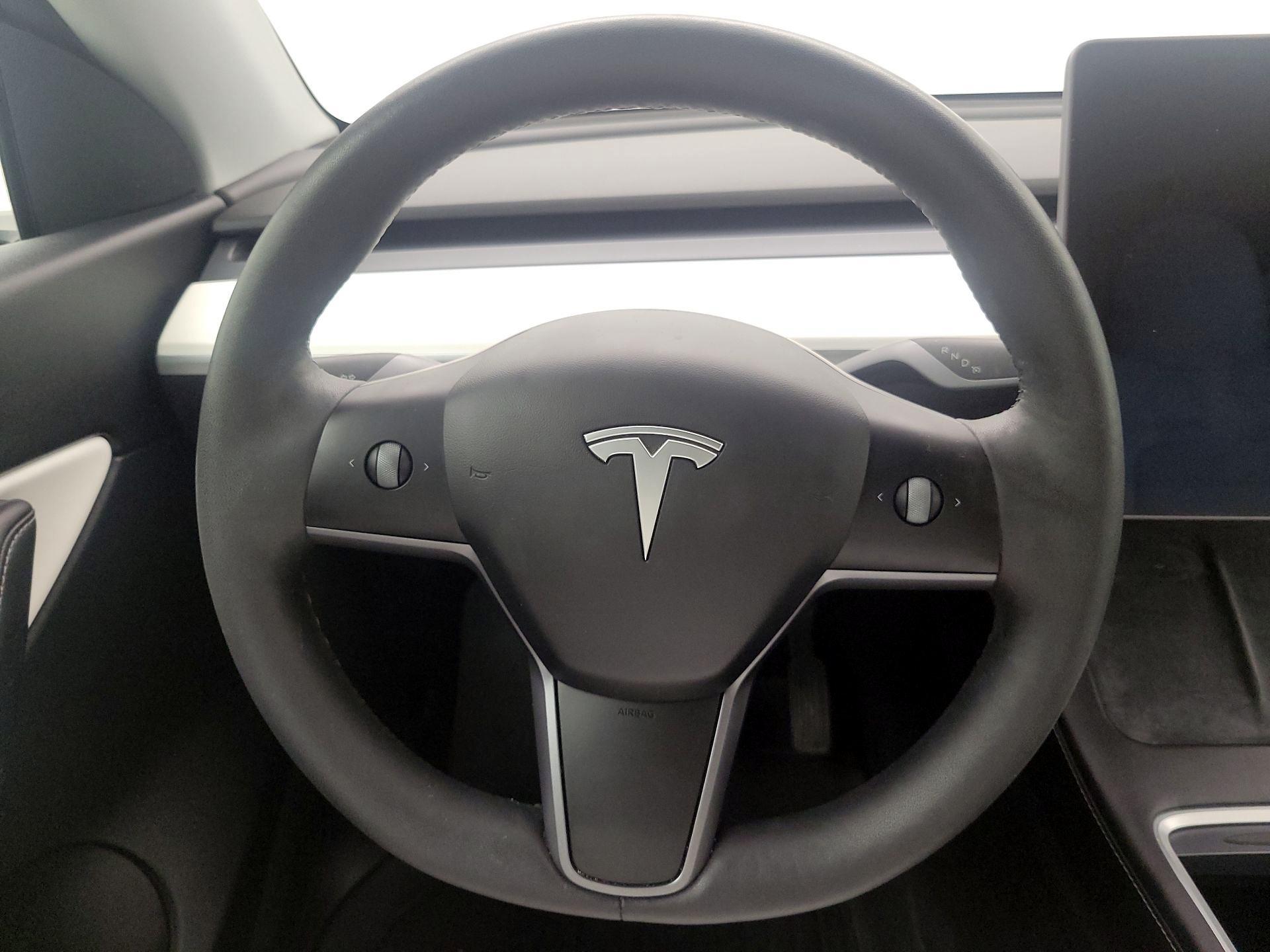 Thumbnail: 2021 Tesla Model Y - 10