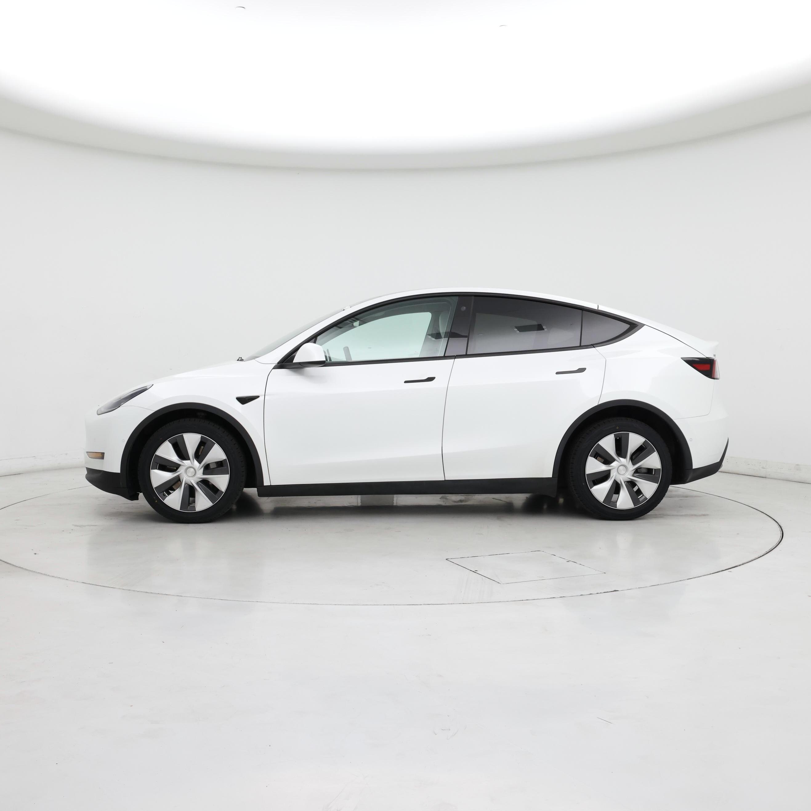 Thumbnail: 2021 Tesla Model Y - 3