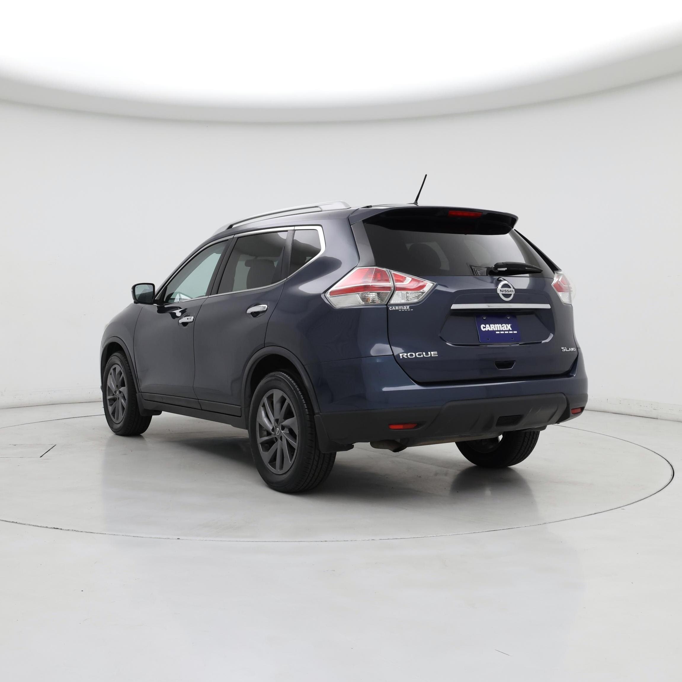 Thumbnail: 2016 Nissan Rogue - 2