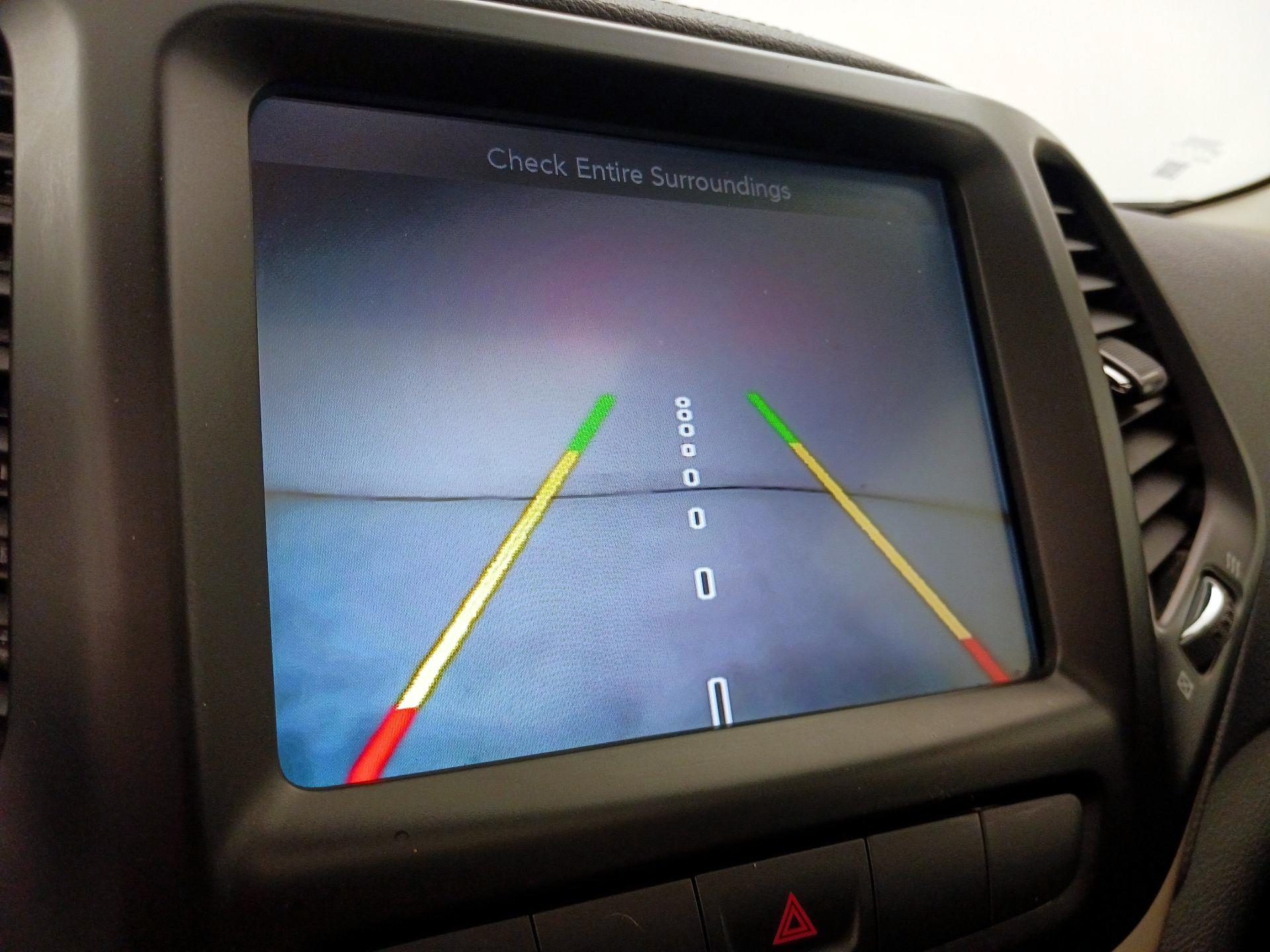 Thumbnail: 2014 Jeep Cherokee - 15