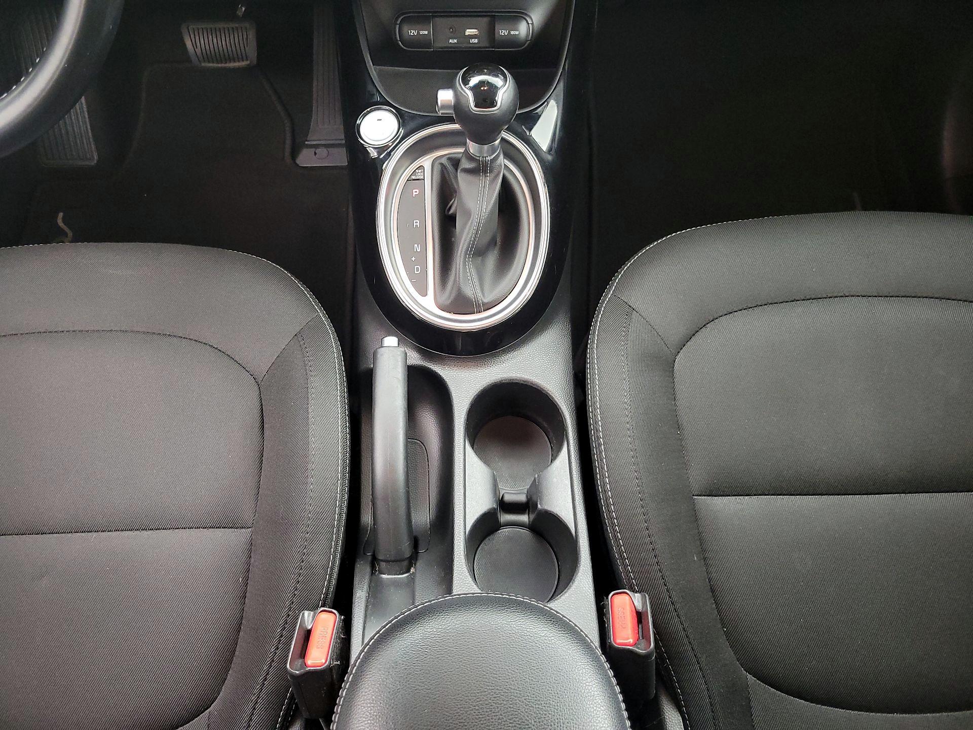 Thumbnail: 2018 Kia Soul - 18