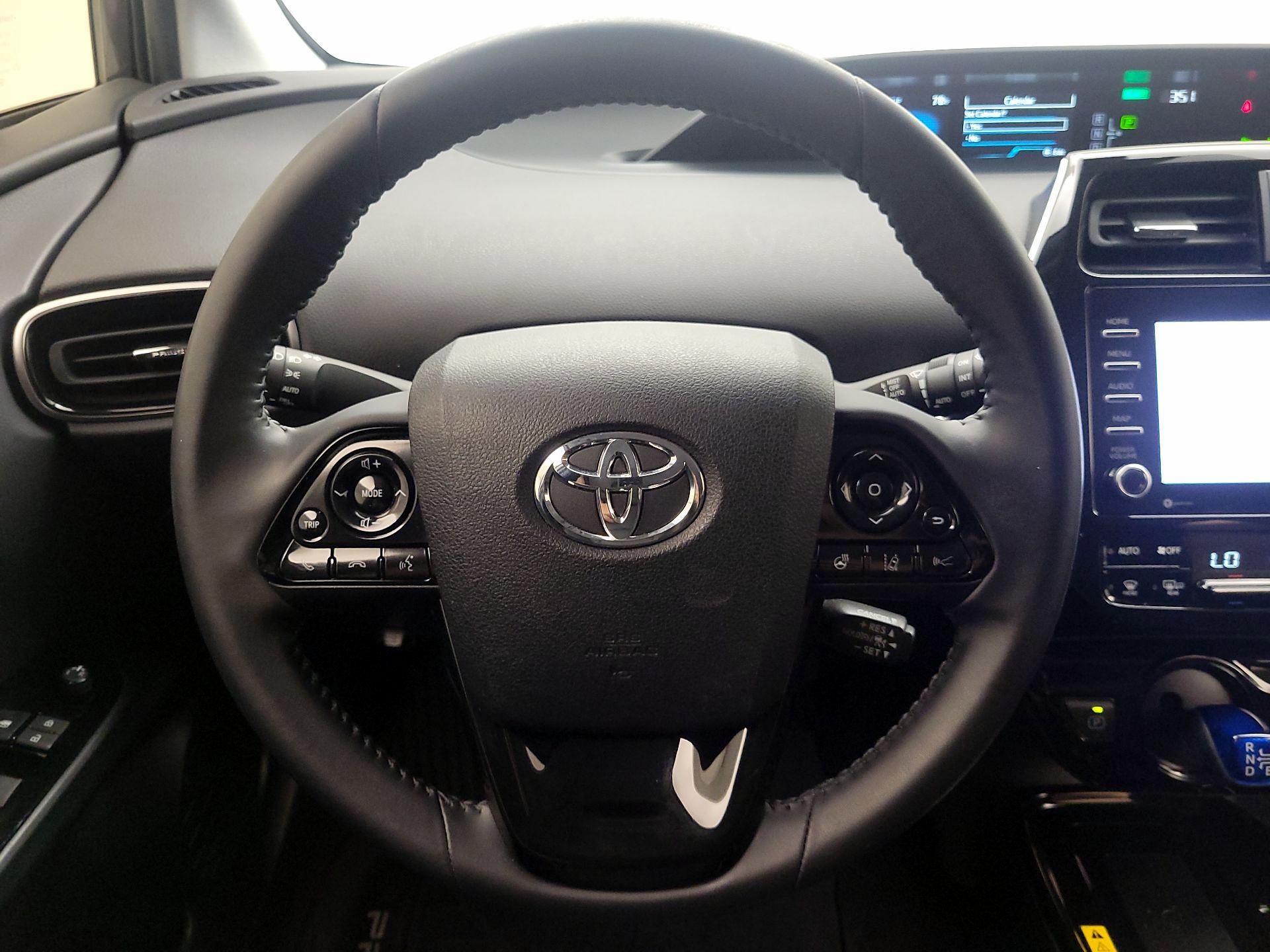 Thumbnail: 2021 Toyota Prius - 10