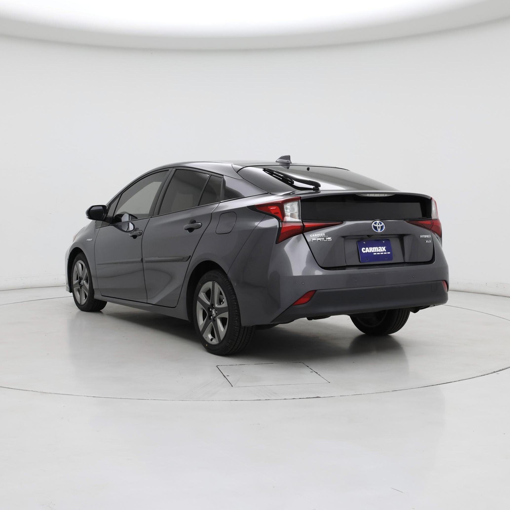 Thumbnail: 2021 Toyota Prius - 2