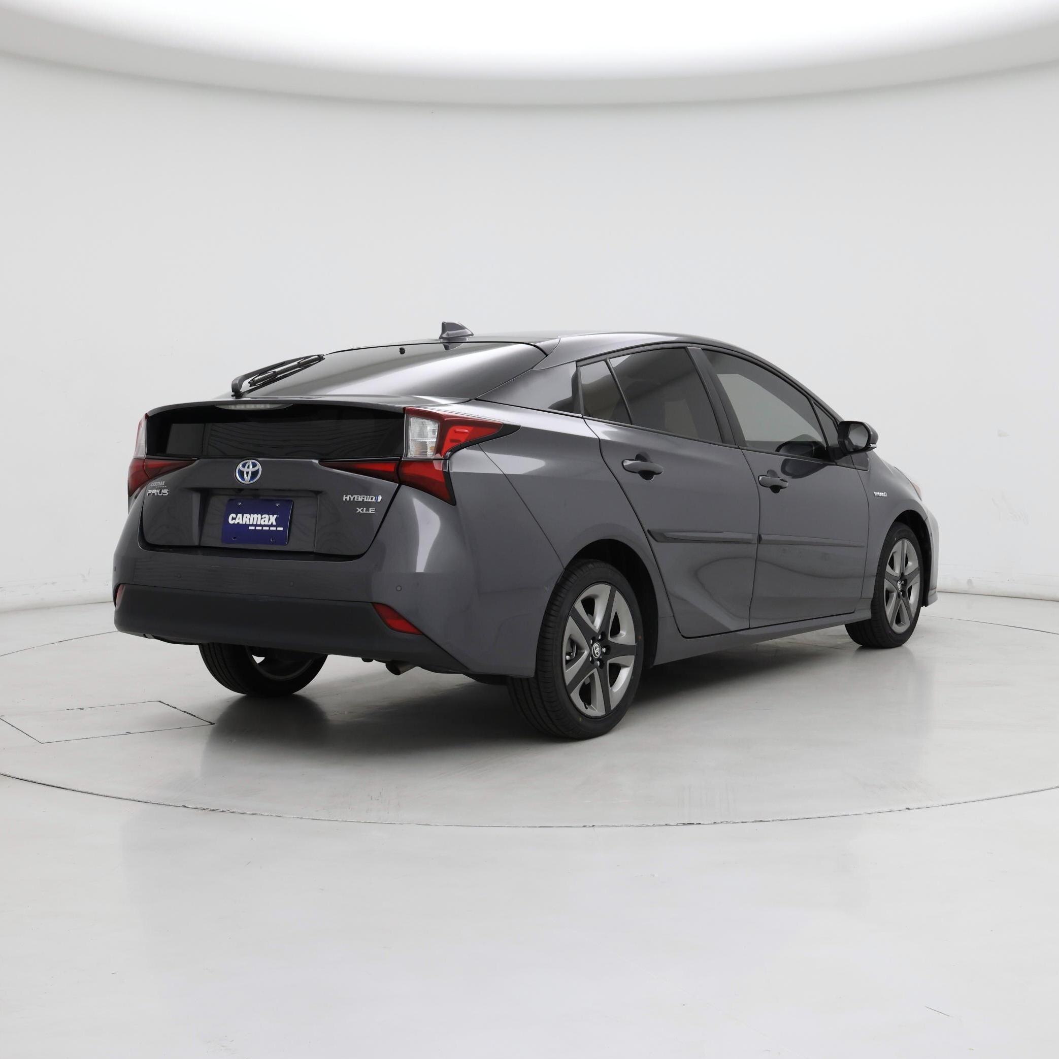 Thumbnail: 2021 Toyota Prius - 8