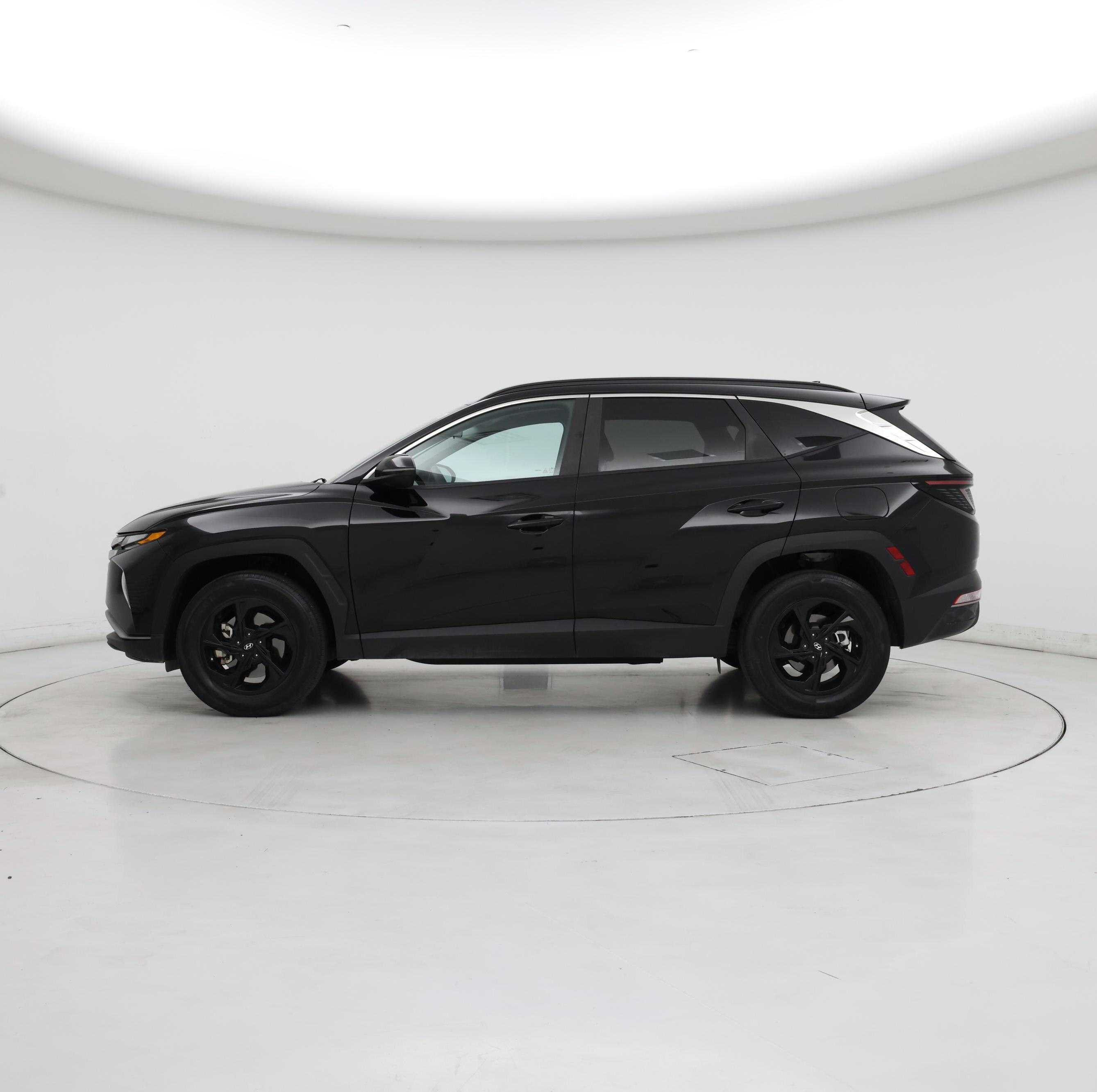 Thumbnail: 2023 Hyundai Tucson - 3