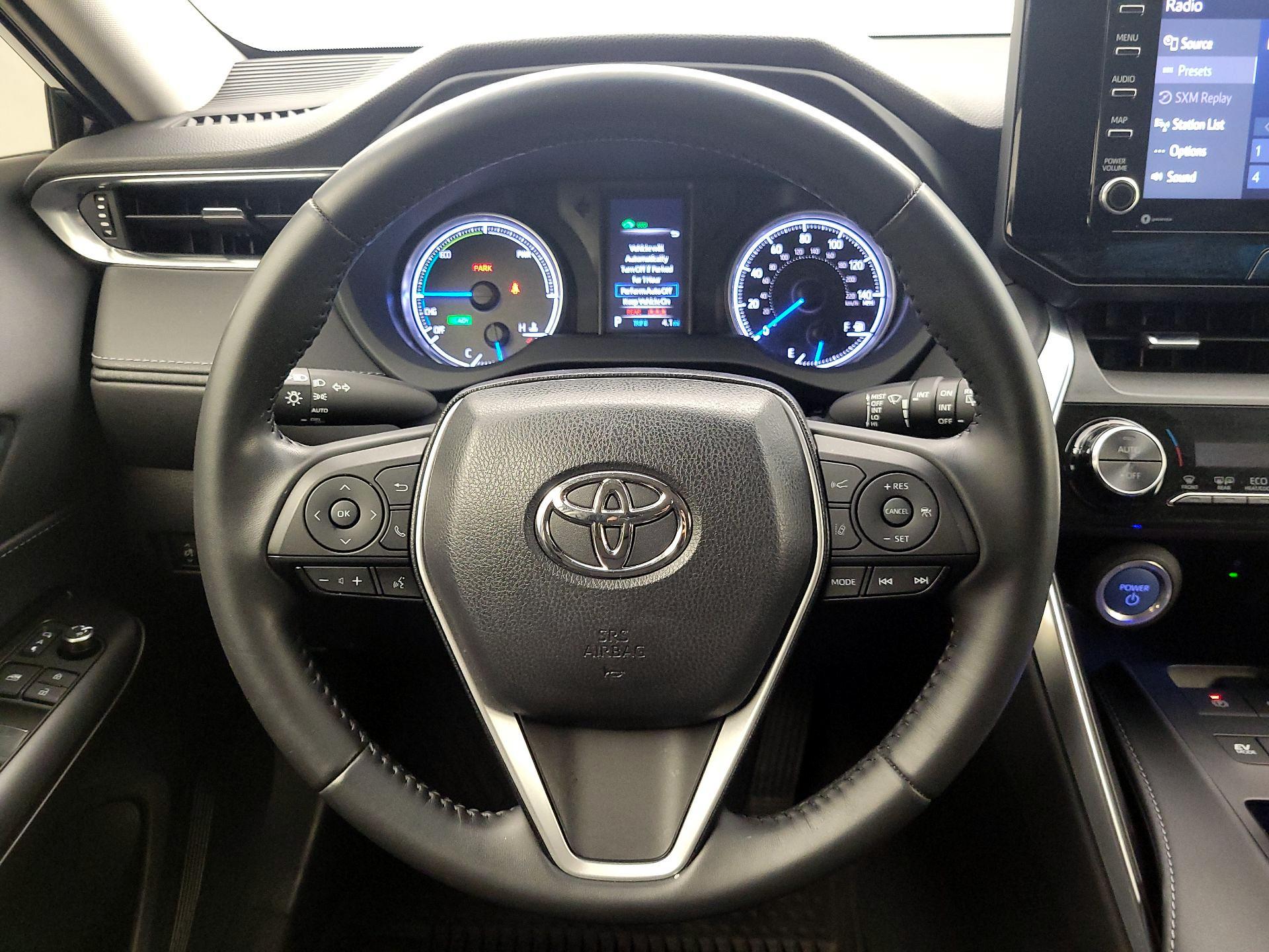 Thumbnail: 2022 Toyota Venza - 10