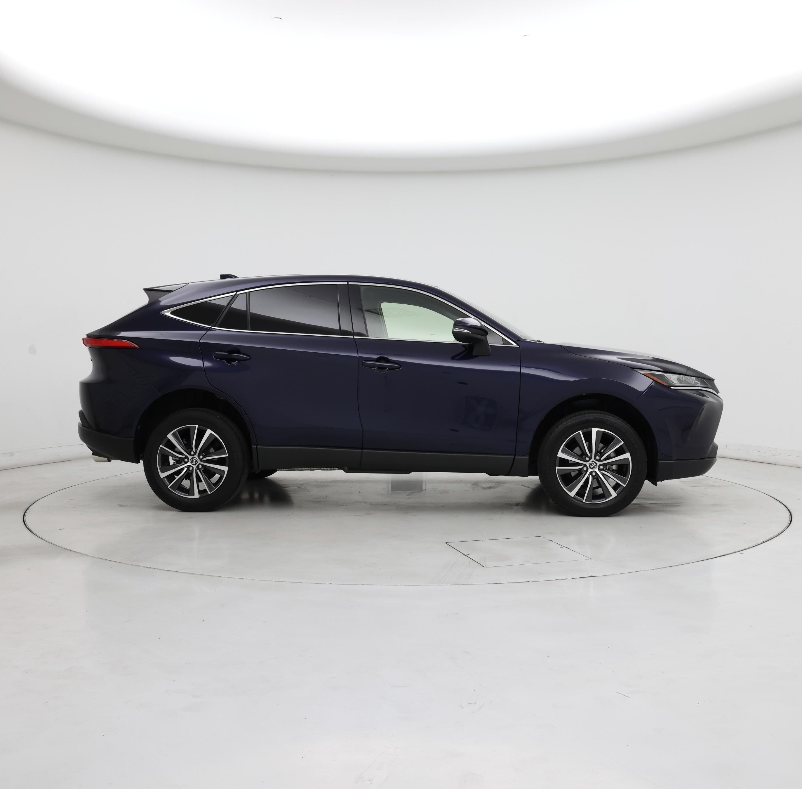 Thumbnail: 2022 Toyota Venza - 7