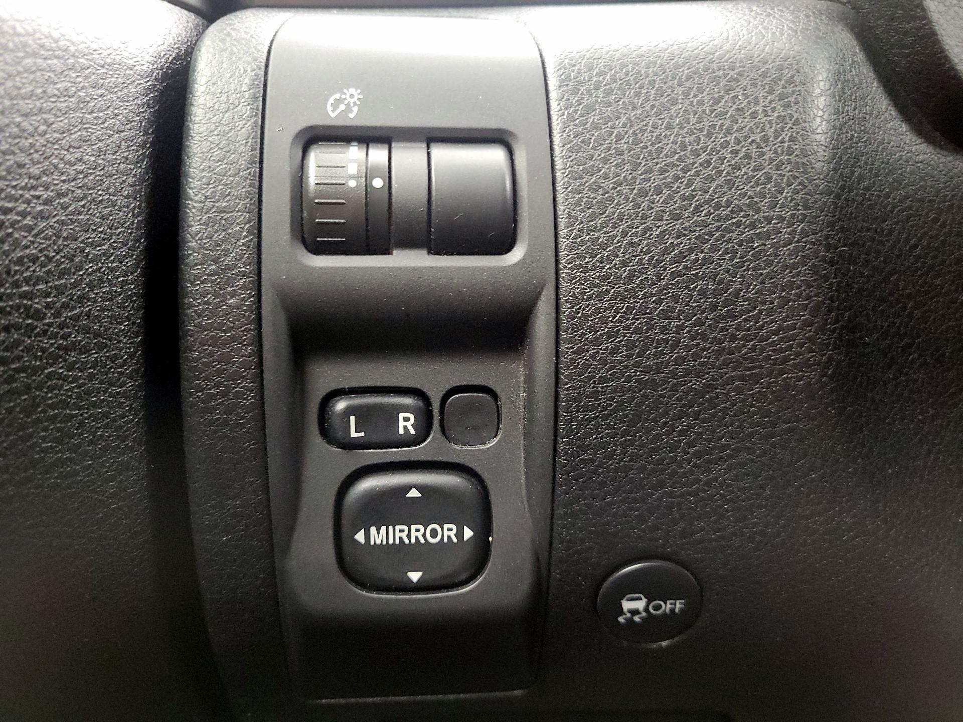 Thumbnail: 2013 Subaru Forester - 13