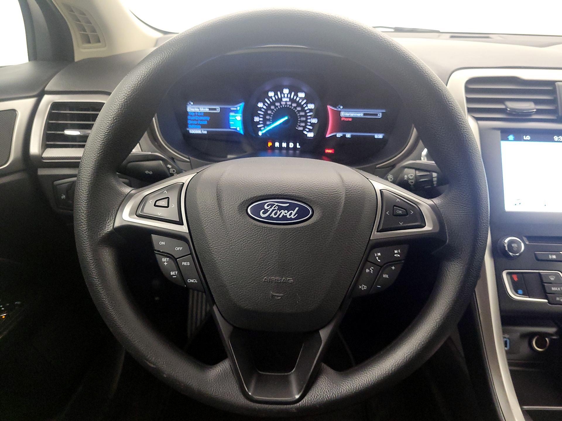 Thumbnail: 2018 Ford Fusion - 10