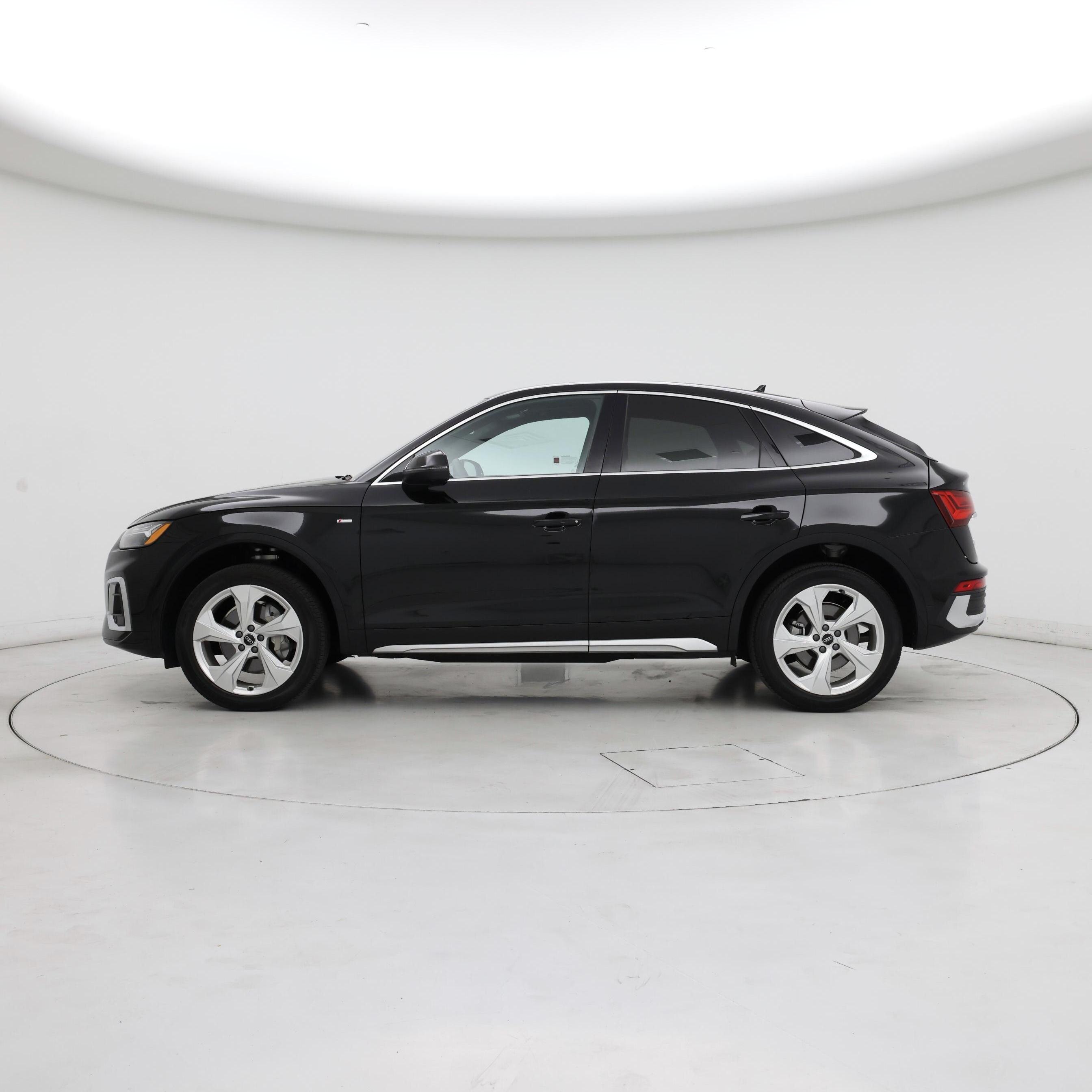 Thumbnail: 2023 Audi Q5 - 3