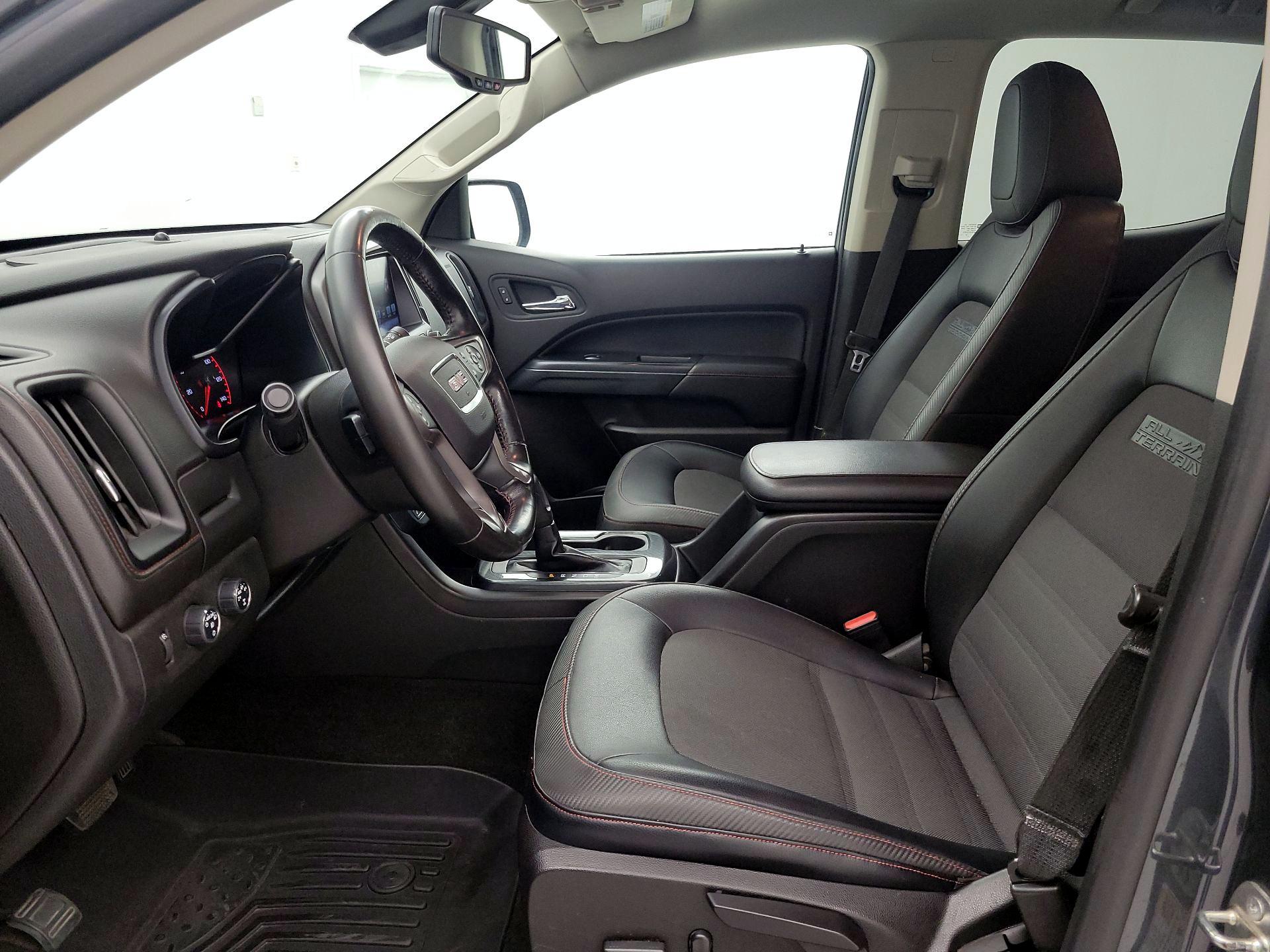 Thumbnail: 2016 GMC Canyon - 11