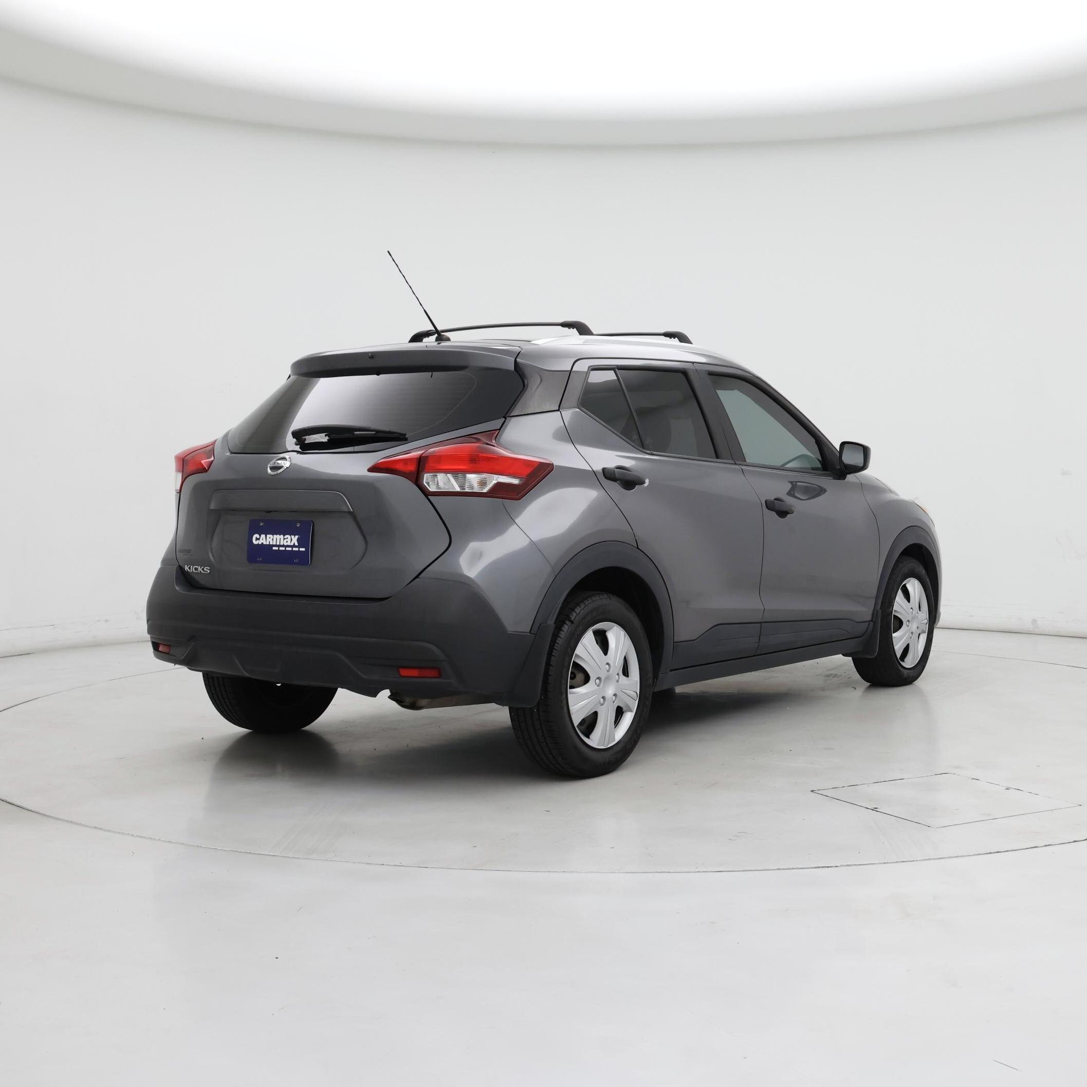 Thumbnail: 2019 Nissan Kicks - 8
