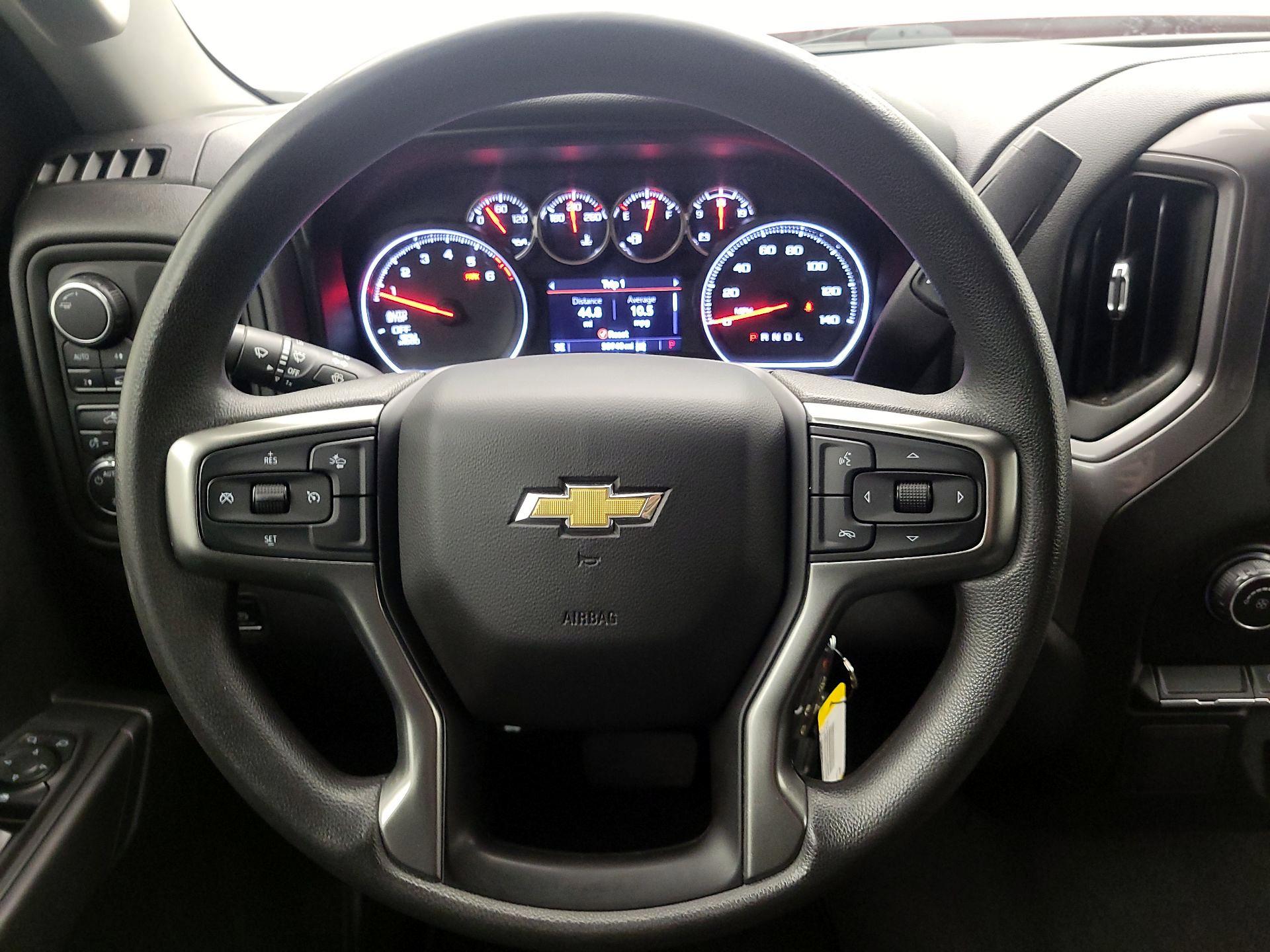 Thumbnail: 2021 Chevrolet Silverado 1500 - 10