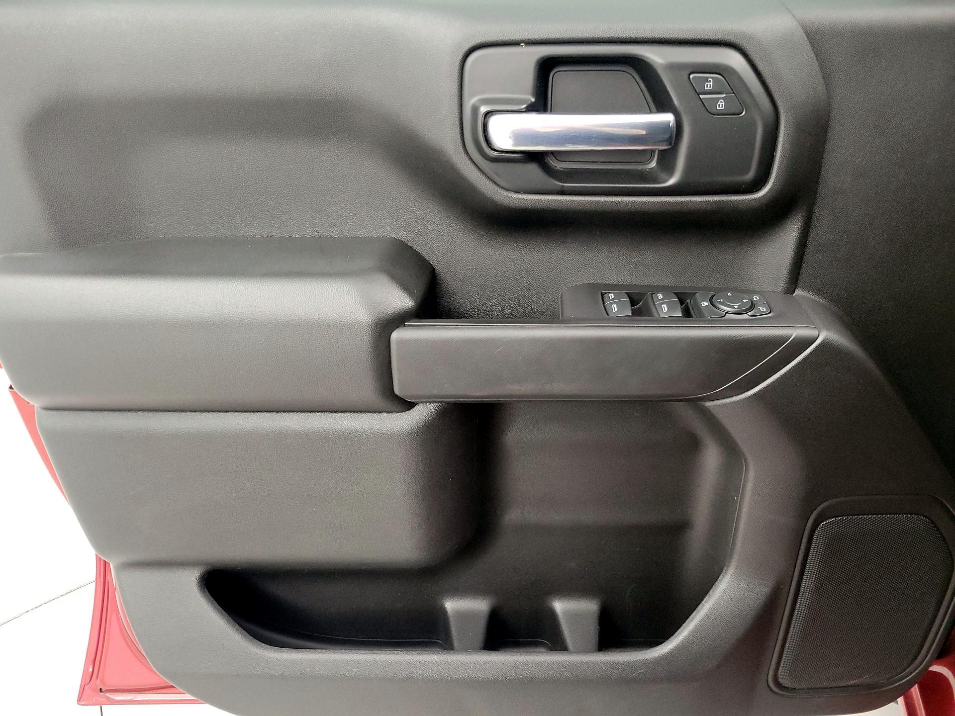 Thumbnail: 2021 Chevrolet Silverado 1500 - 12