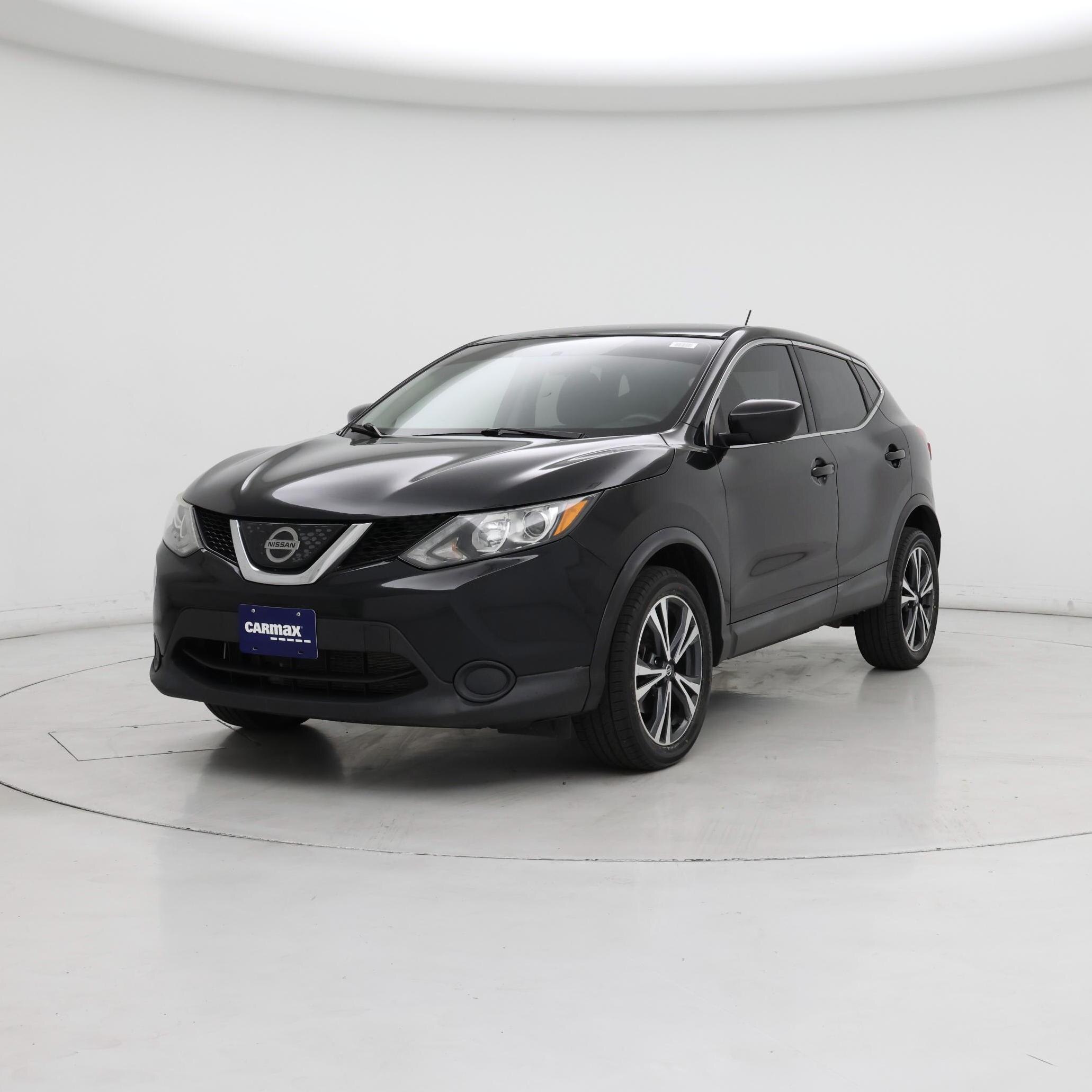 Thumbnail: 2018 Nissan Rogue Sport - 4