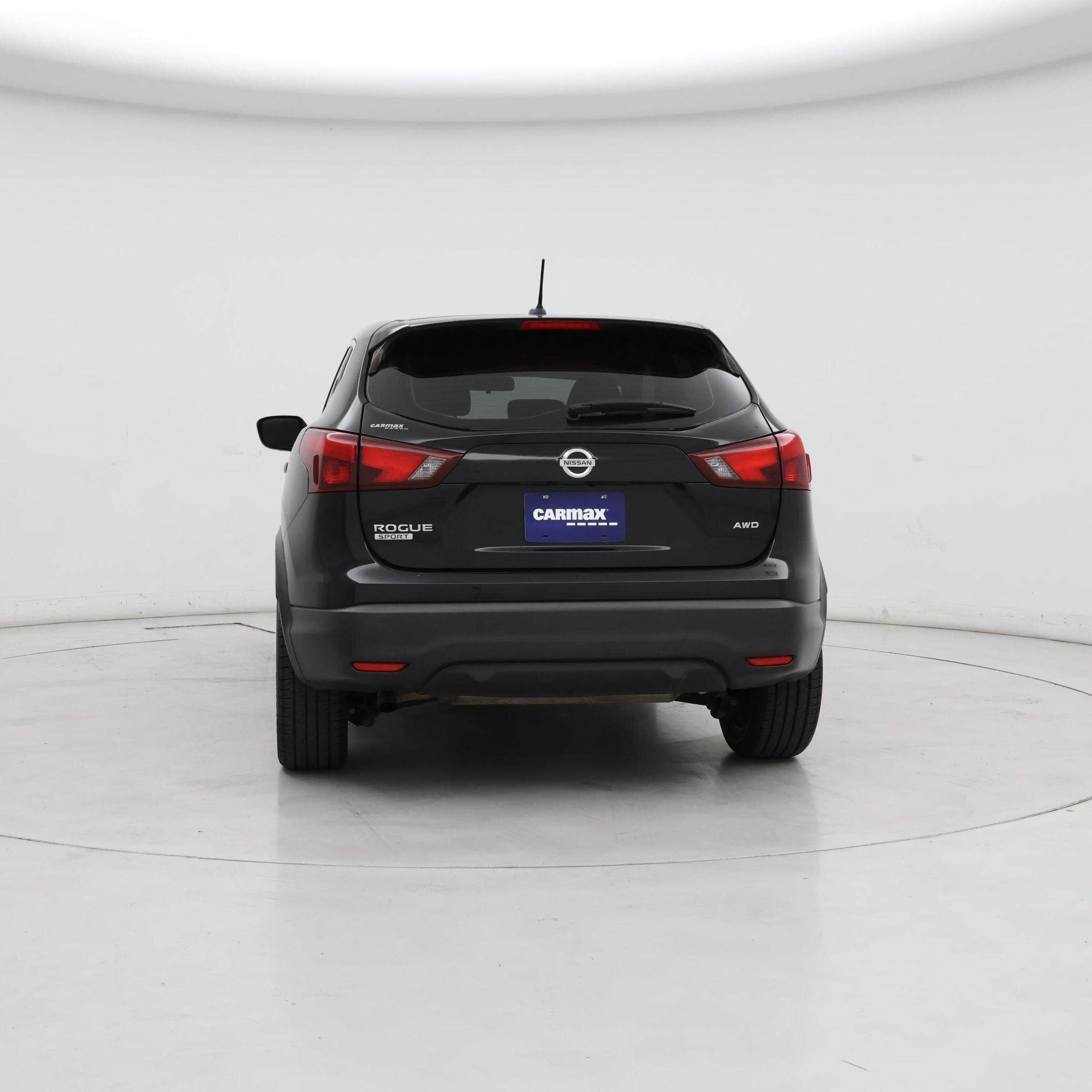 Thumbnail: 2018 Nissan Rogue Sport - 6
