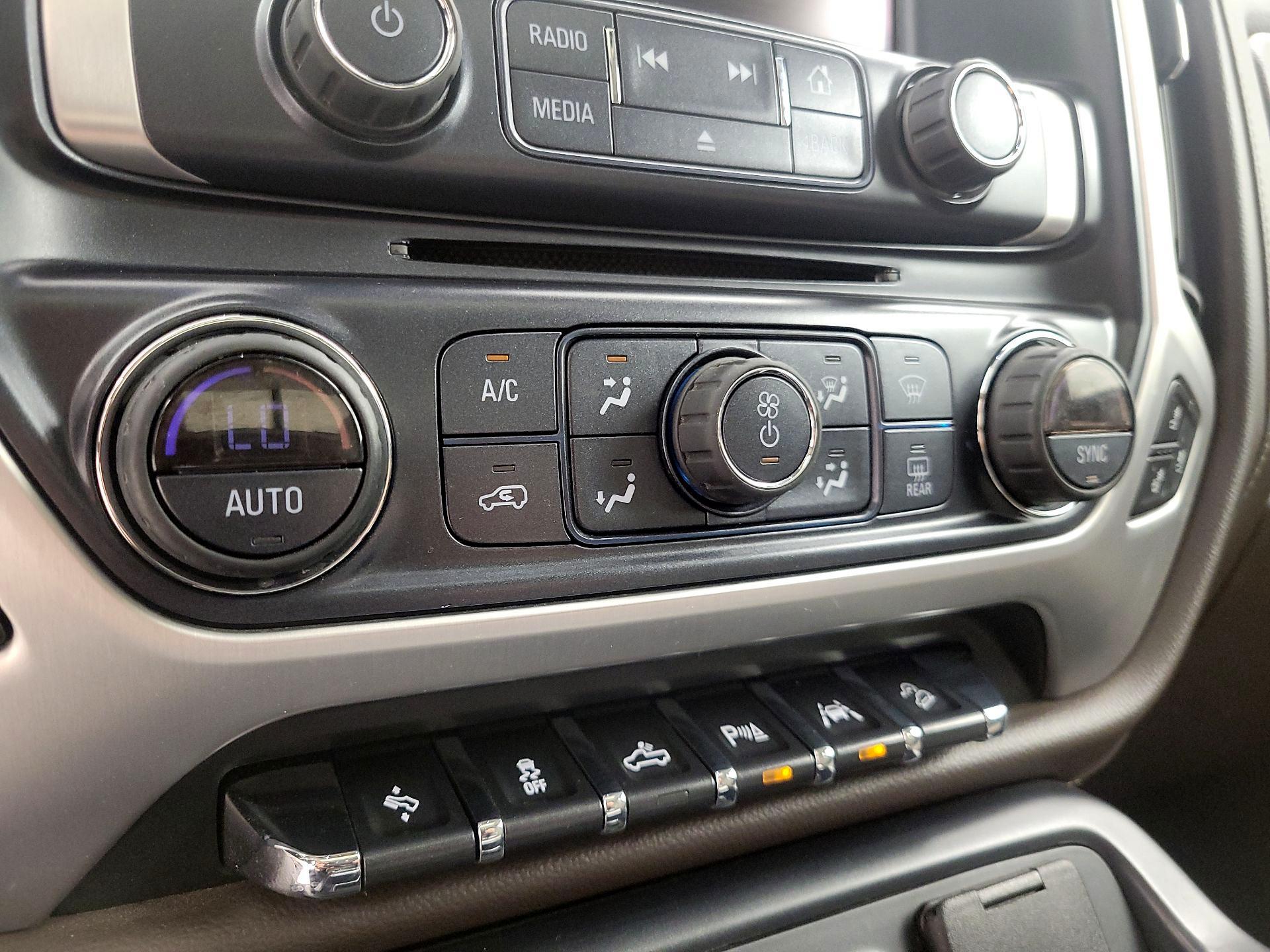 Thumbnail: 2017 GMC Sierra 1500 - 17