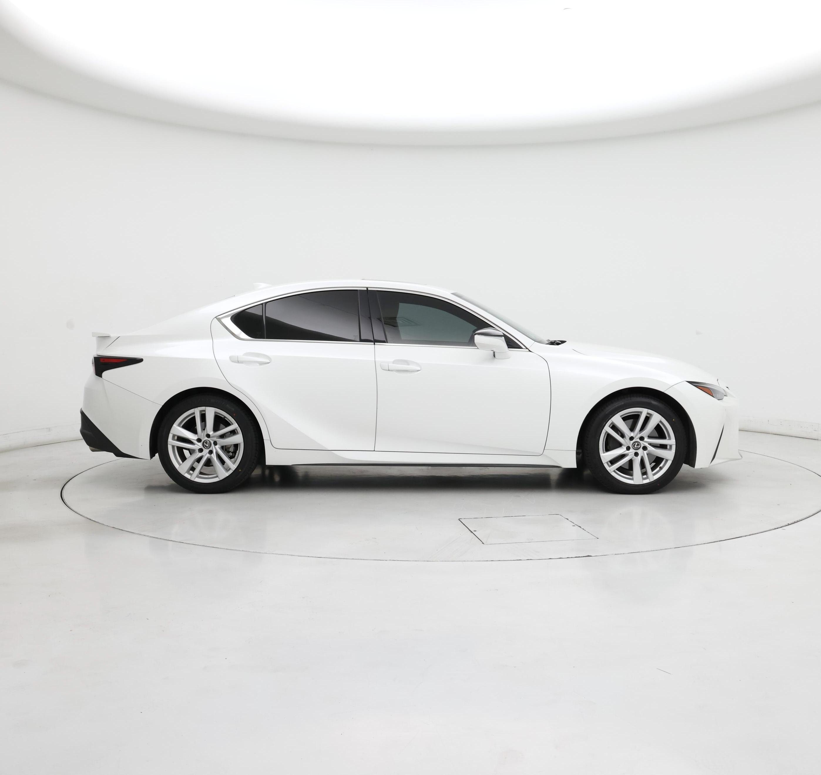 Thumbnail: 2021 Lexus IS - 7