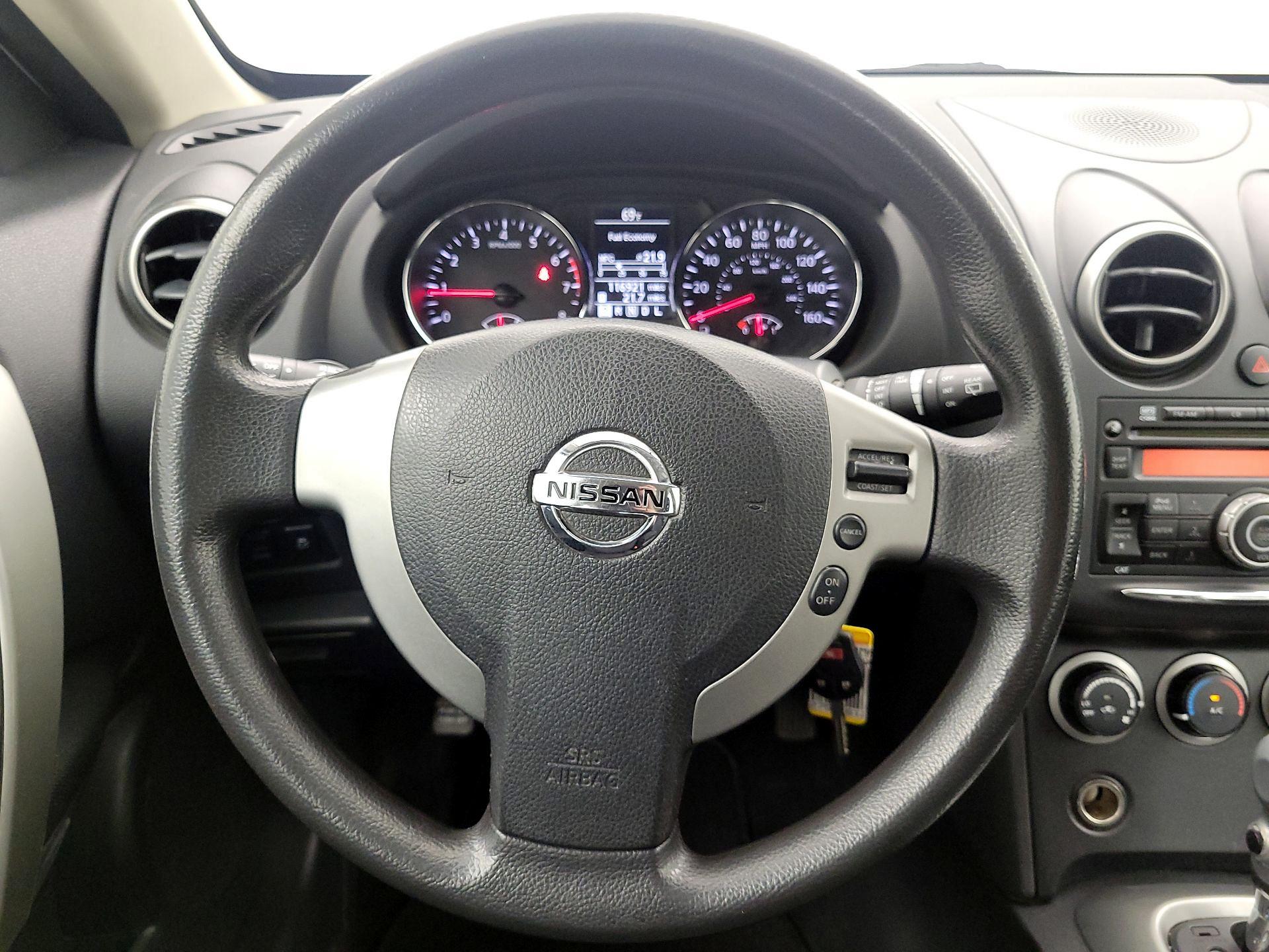 Thumbnail: 2013 Nissan Rogue - 10