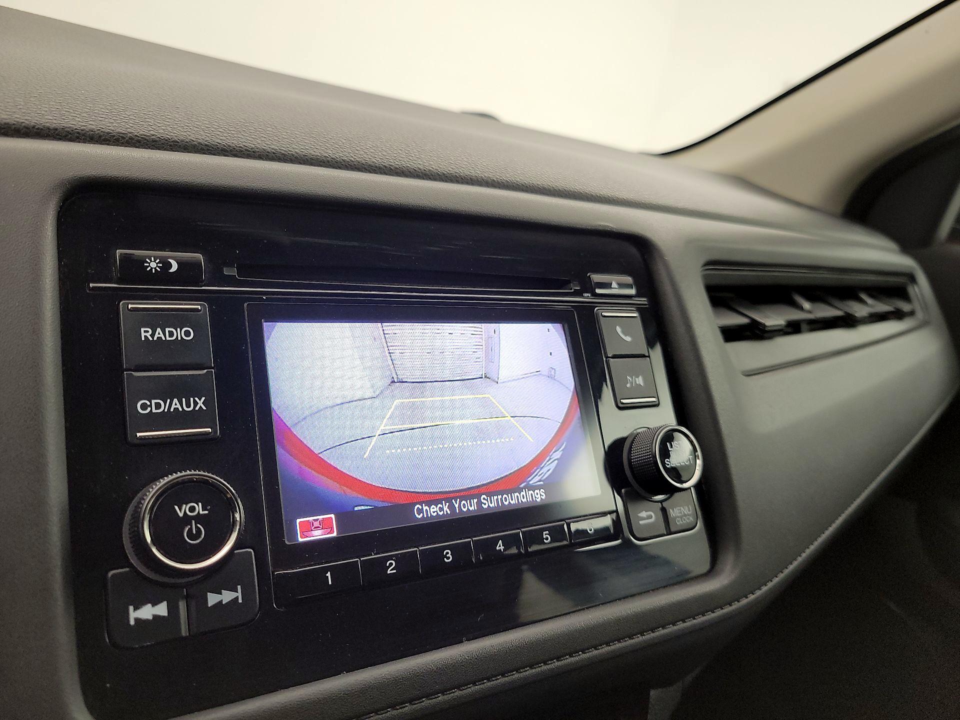 Thumbnail: 2018 Honda HR-V - 14