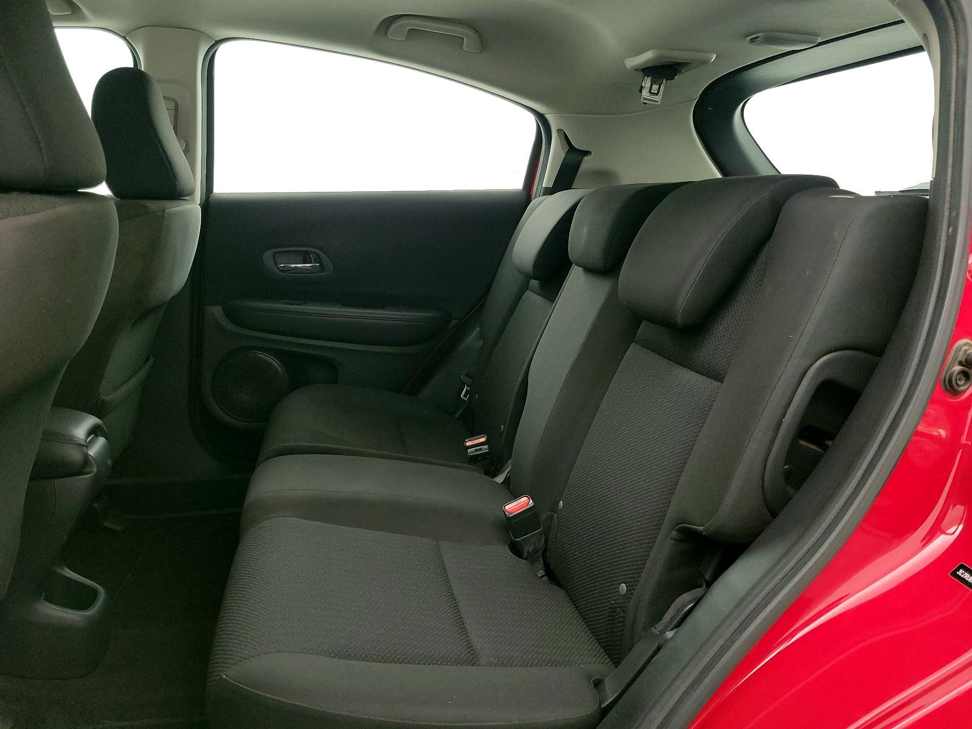 Thumbnail: 2018 Honda HR-V - 18