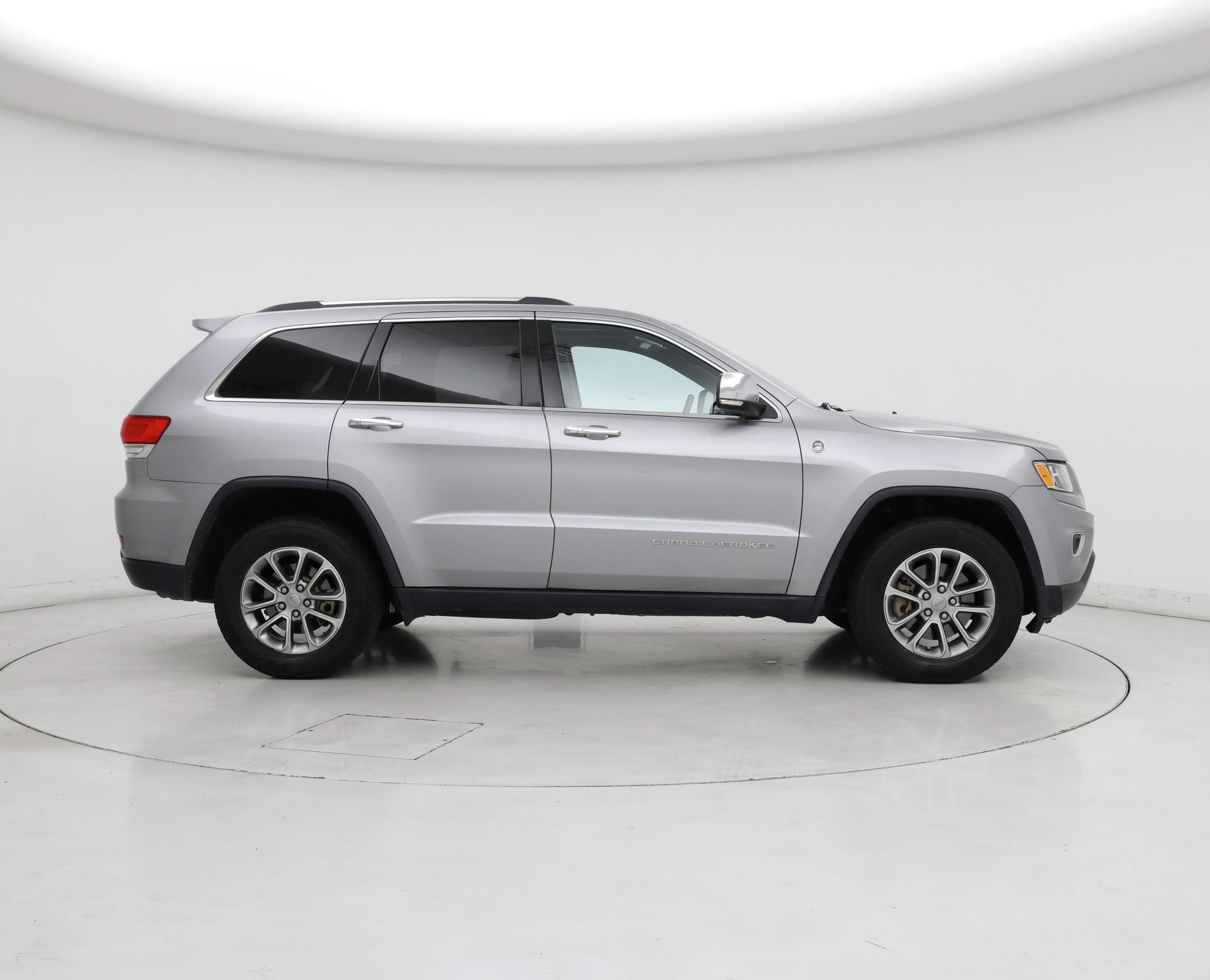 Thumbnail: 2015 Jeep Grand Cherokee - 7