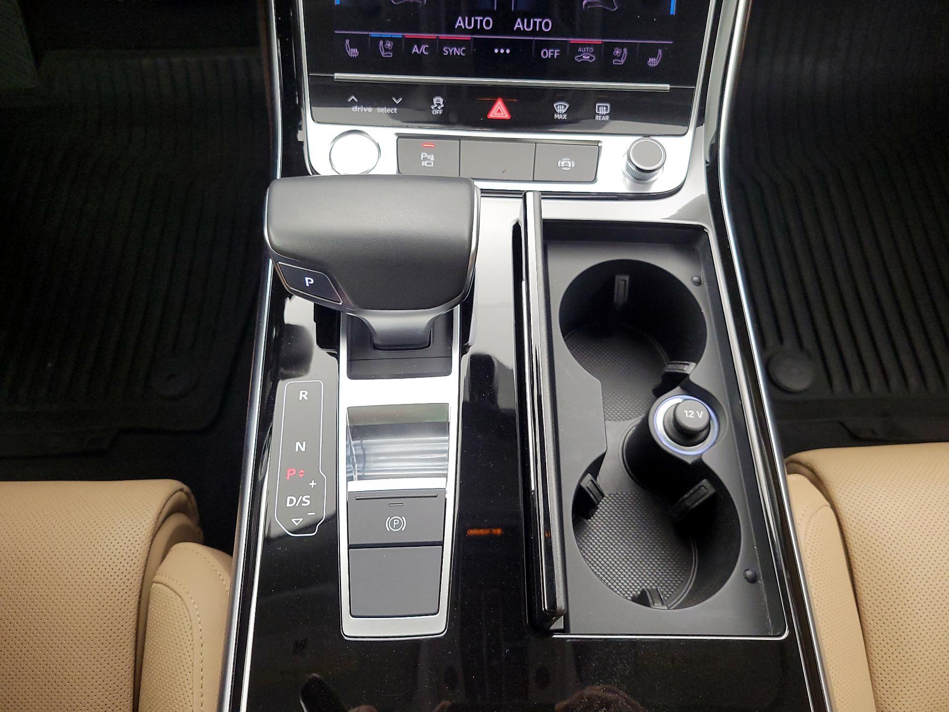 Thumbnail: 2019 Audi A8 - 18