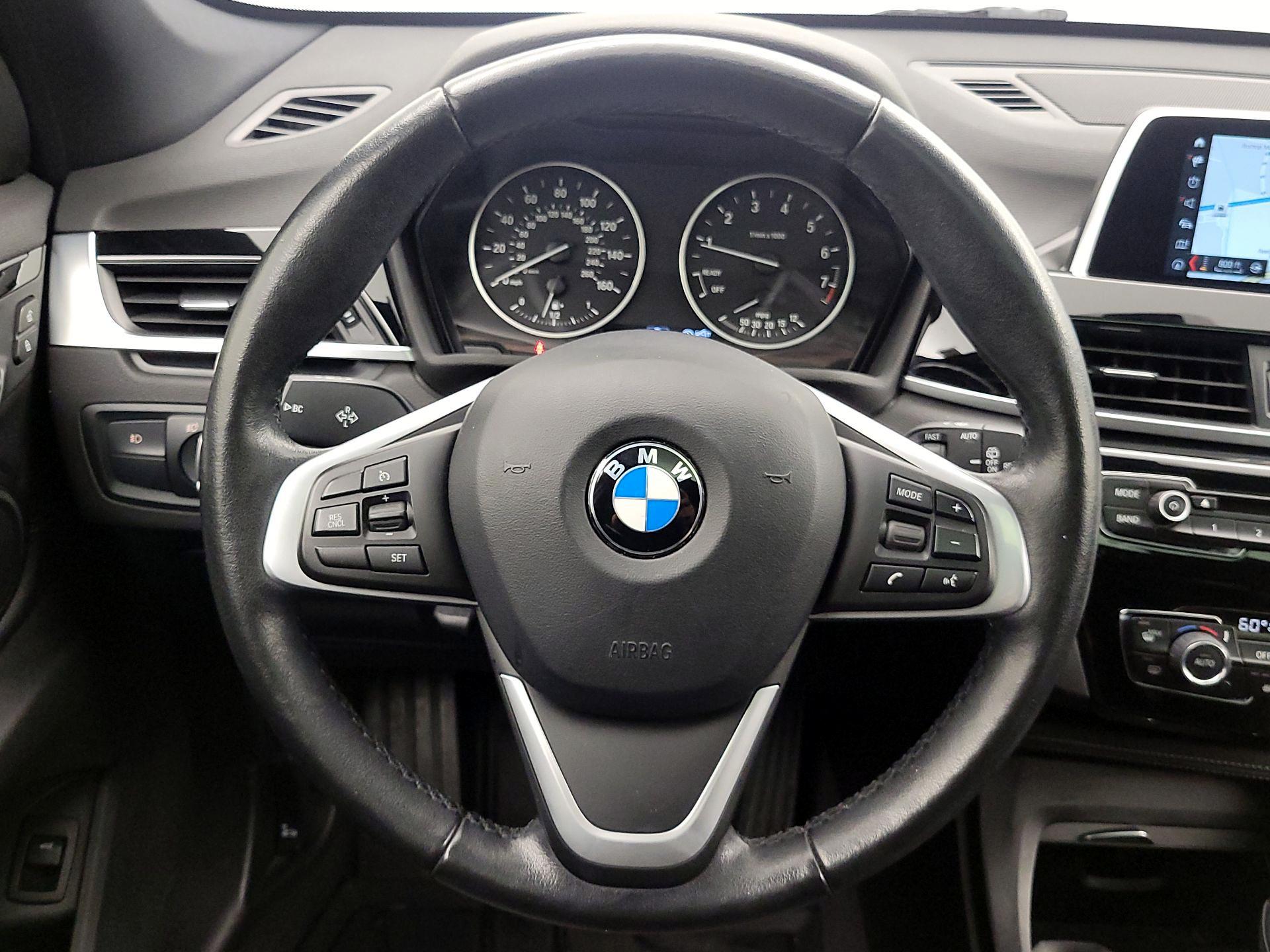 Thumbnail: 2018 BMW X1 - 10