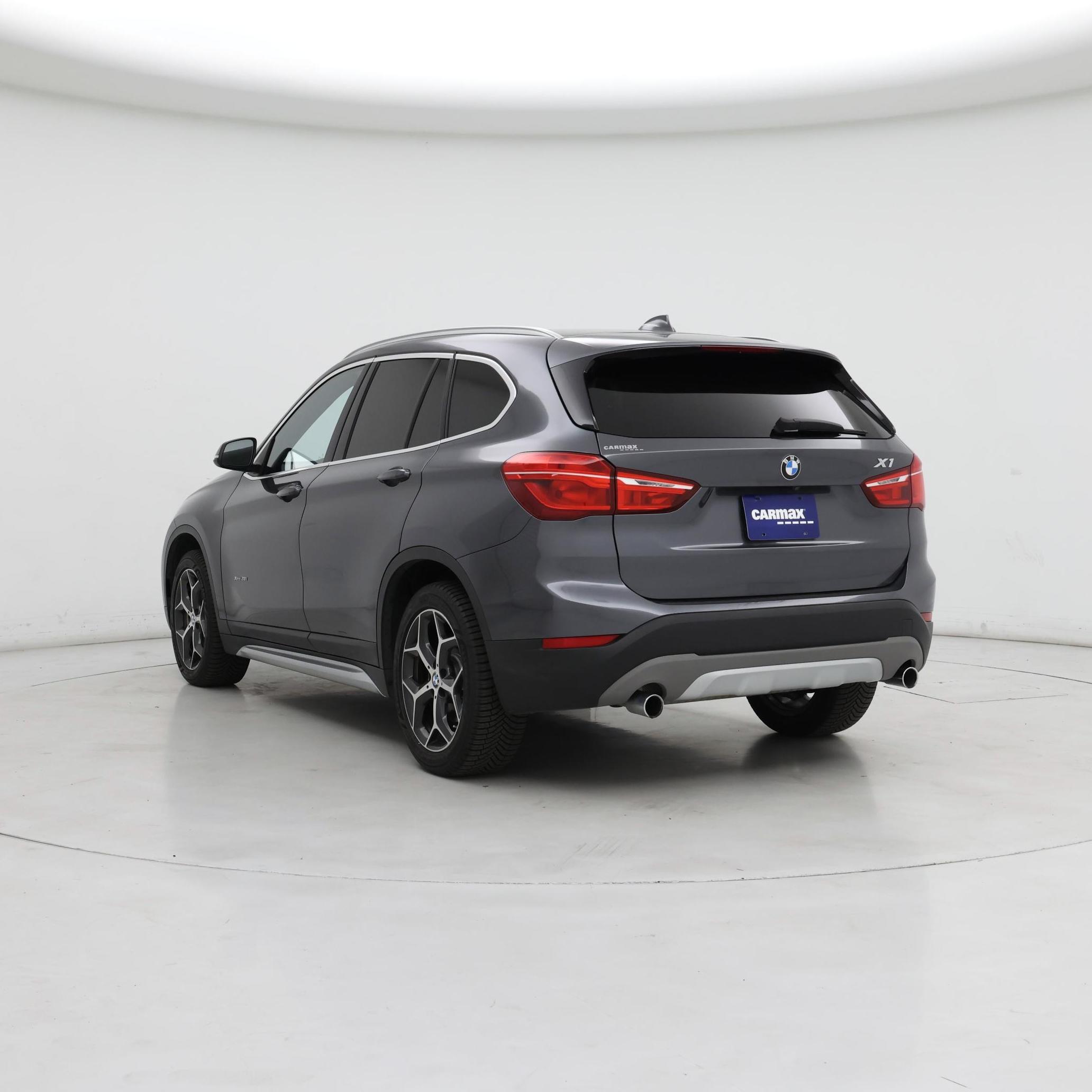 Thumbnail: 2018 BMW X1 - 2