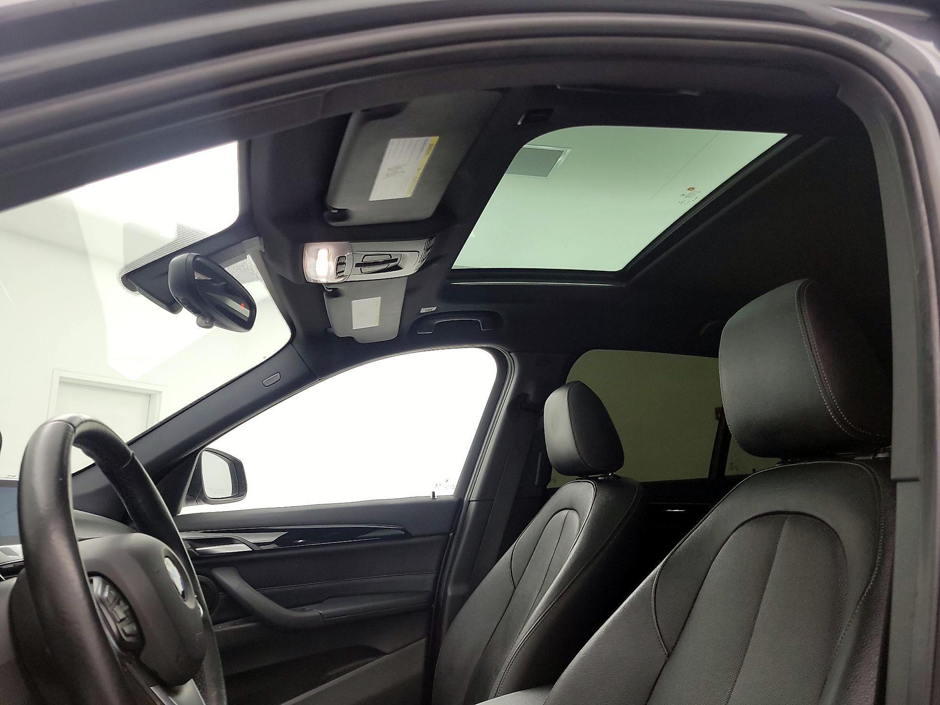 Thumbnail: 2018 BMW X1 - 19