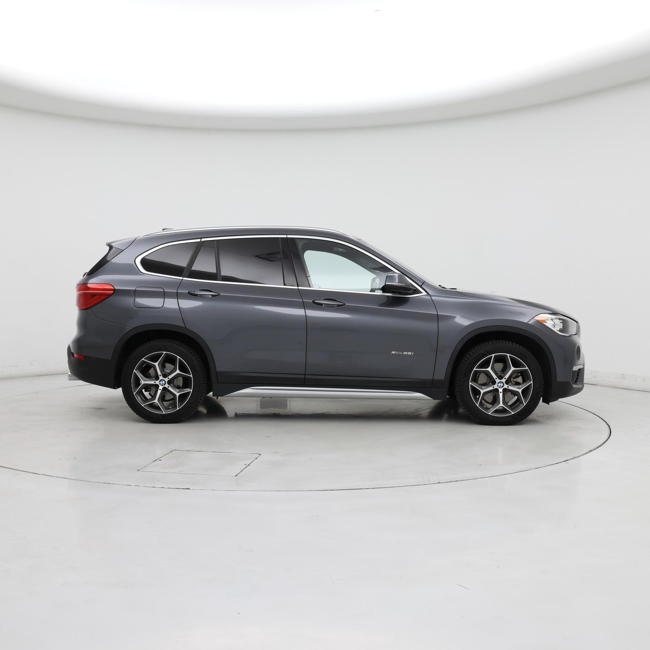 Thumbnail: 2018 BMW X1 - 7