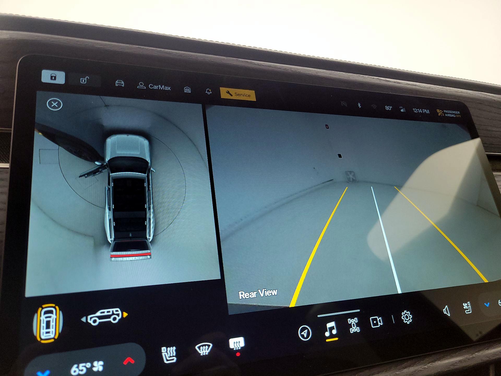 Thumbnail: 2023 Rivian R1S - 14