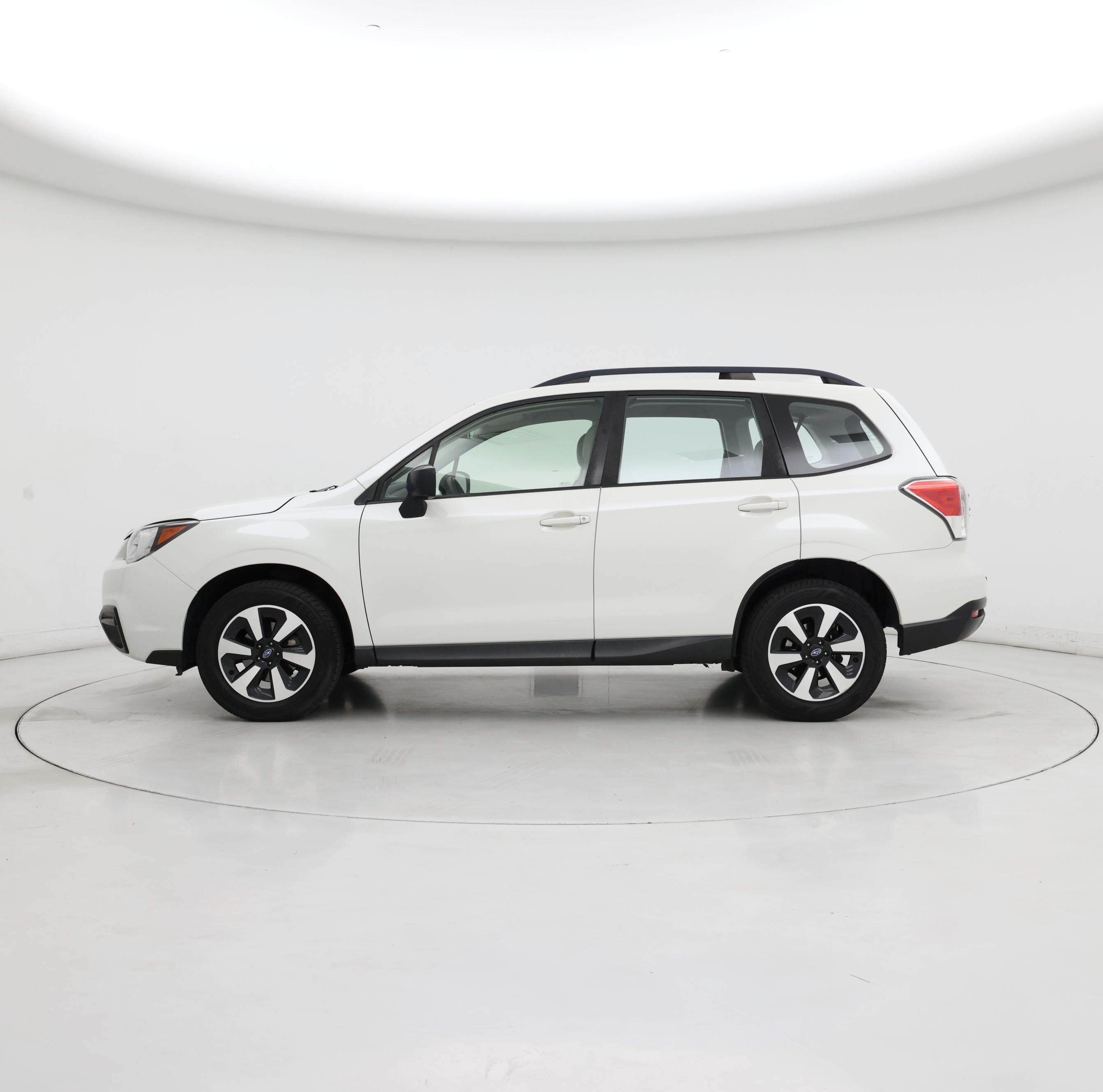 Thumbnail: 2018 Subaru Forester - 3