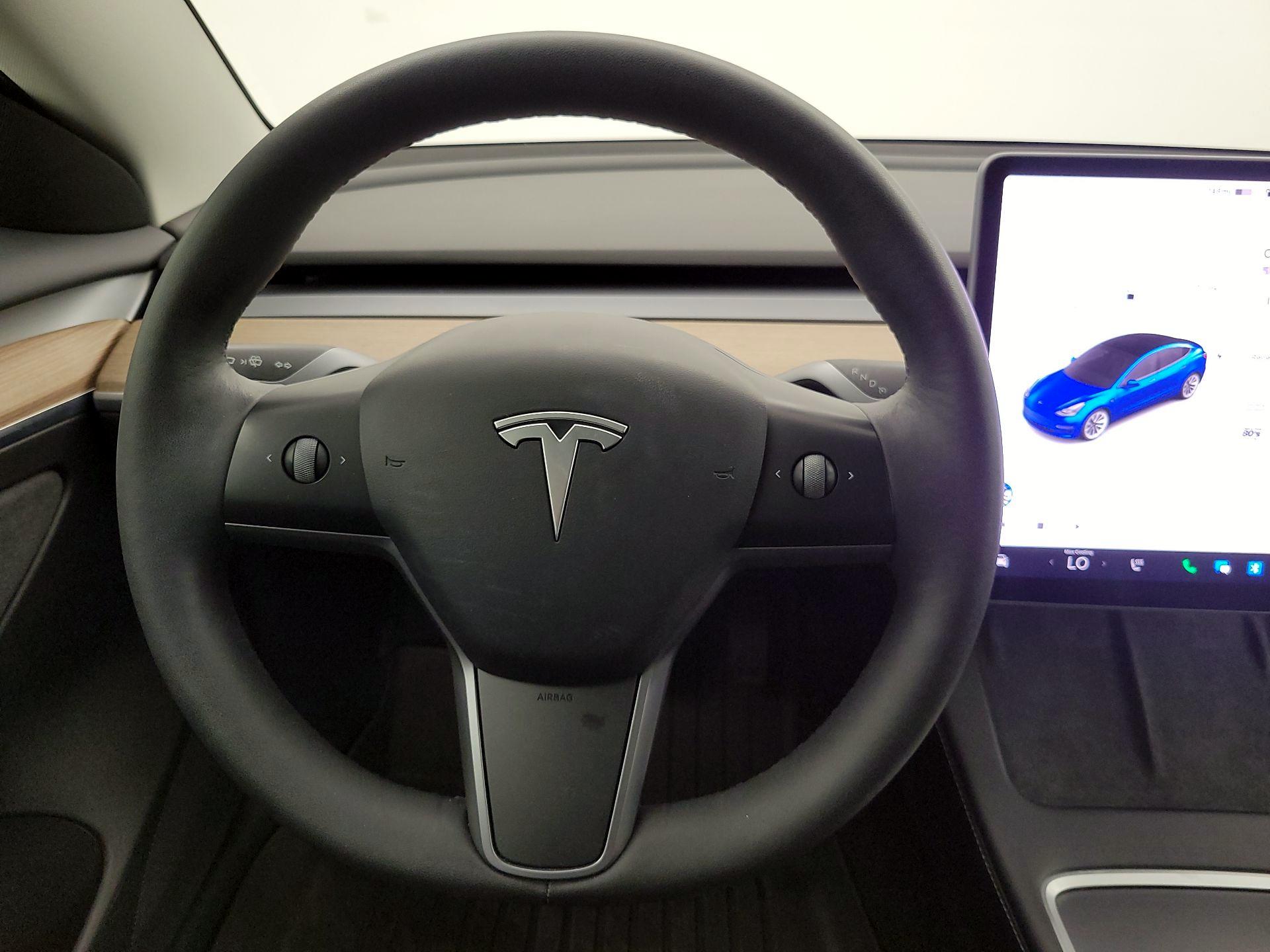 Thumbnail: 2022 Tesla Model 3 - 10