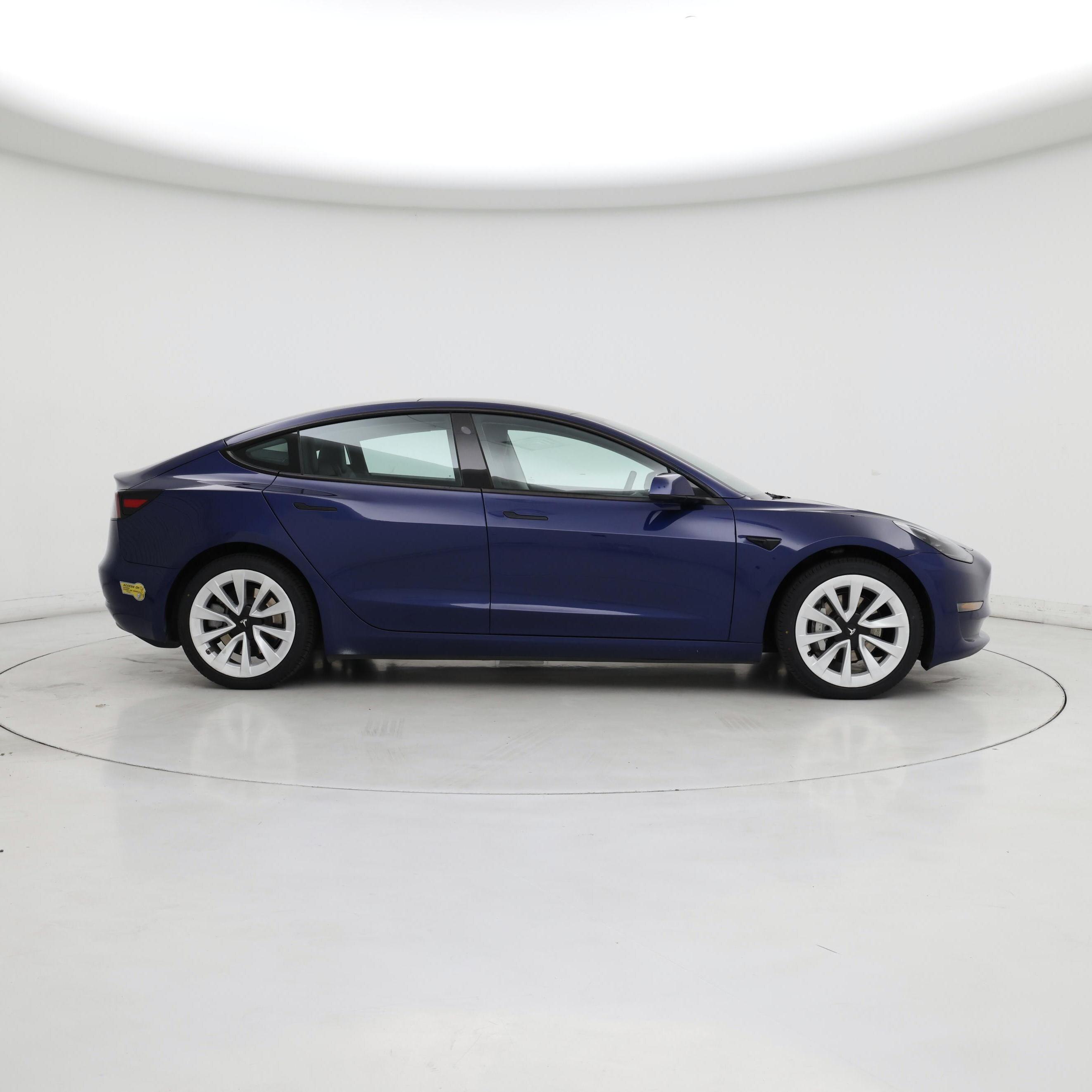Thumbnail: 2022 Tesla Model 3 - 7
