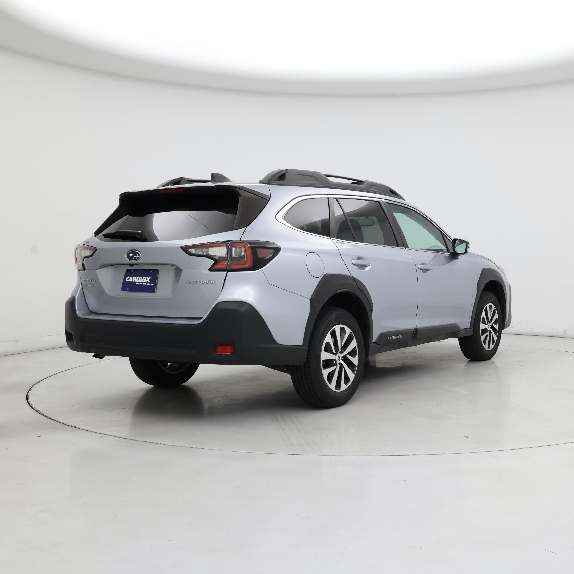 Thumbnail: 2023 Subaru Outback - 8