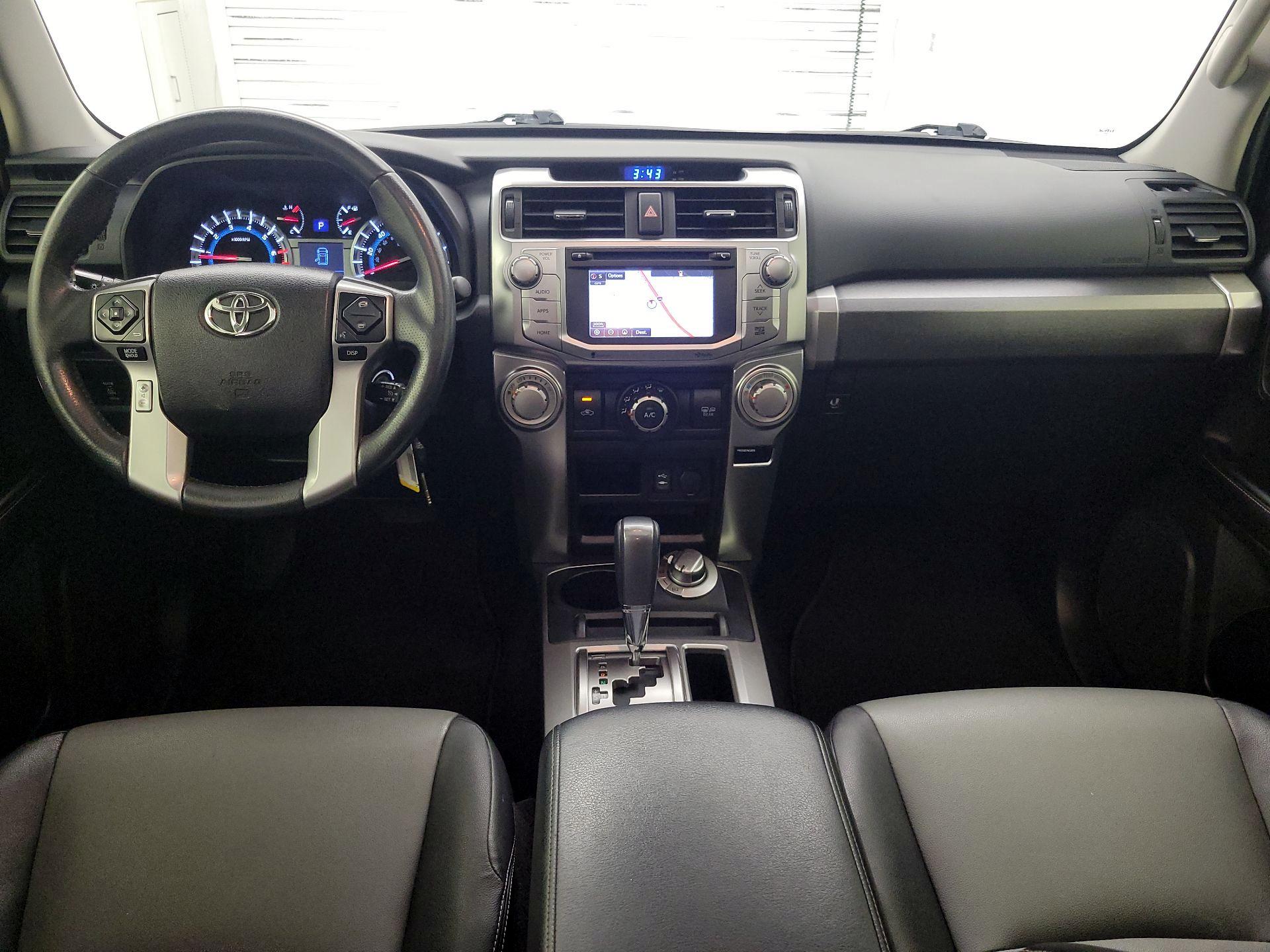 Thumbnail: 2015 Toyota 4Runner - 9