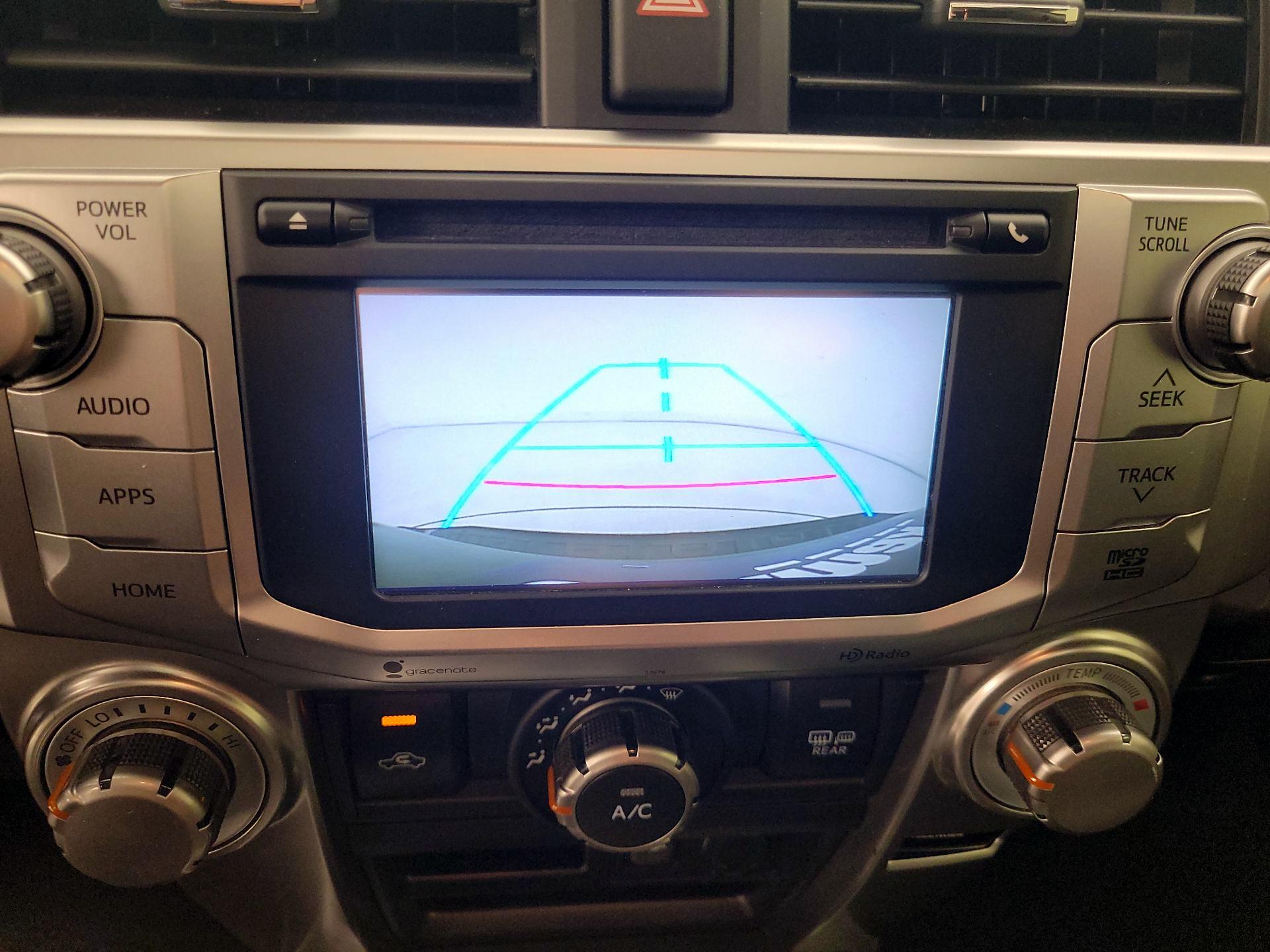 Thumbnail: 2015 Toyota 4Runner - 15