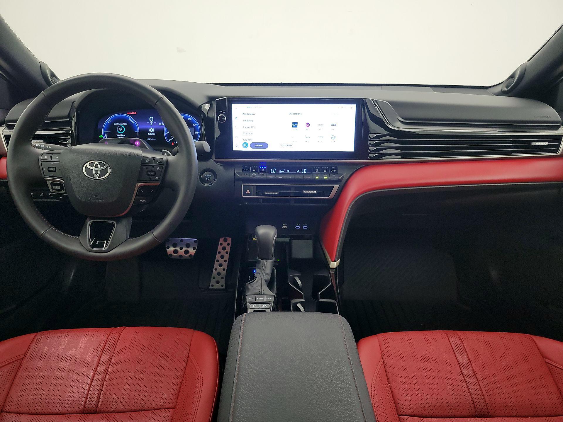 Thumbnail: 2025 Toyota Camry - 9