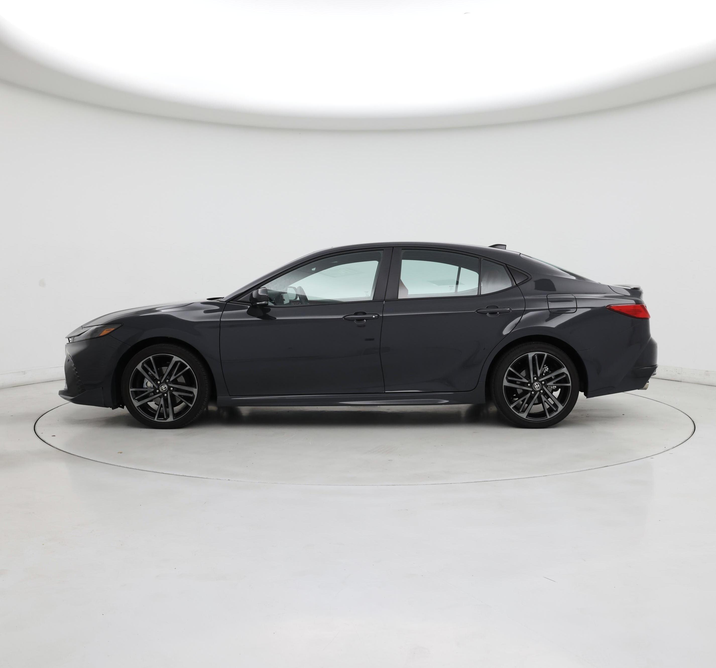 Thumbnail: 2025 Toyota Camry - 3