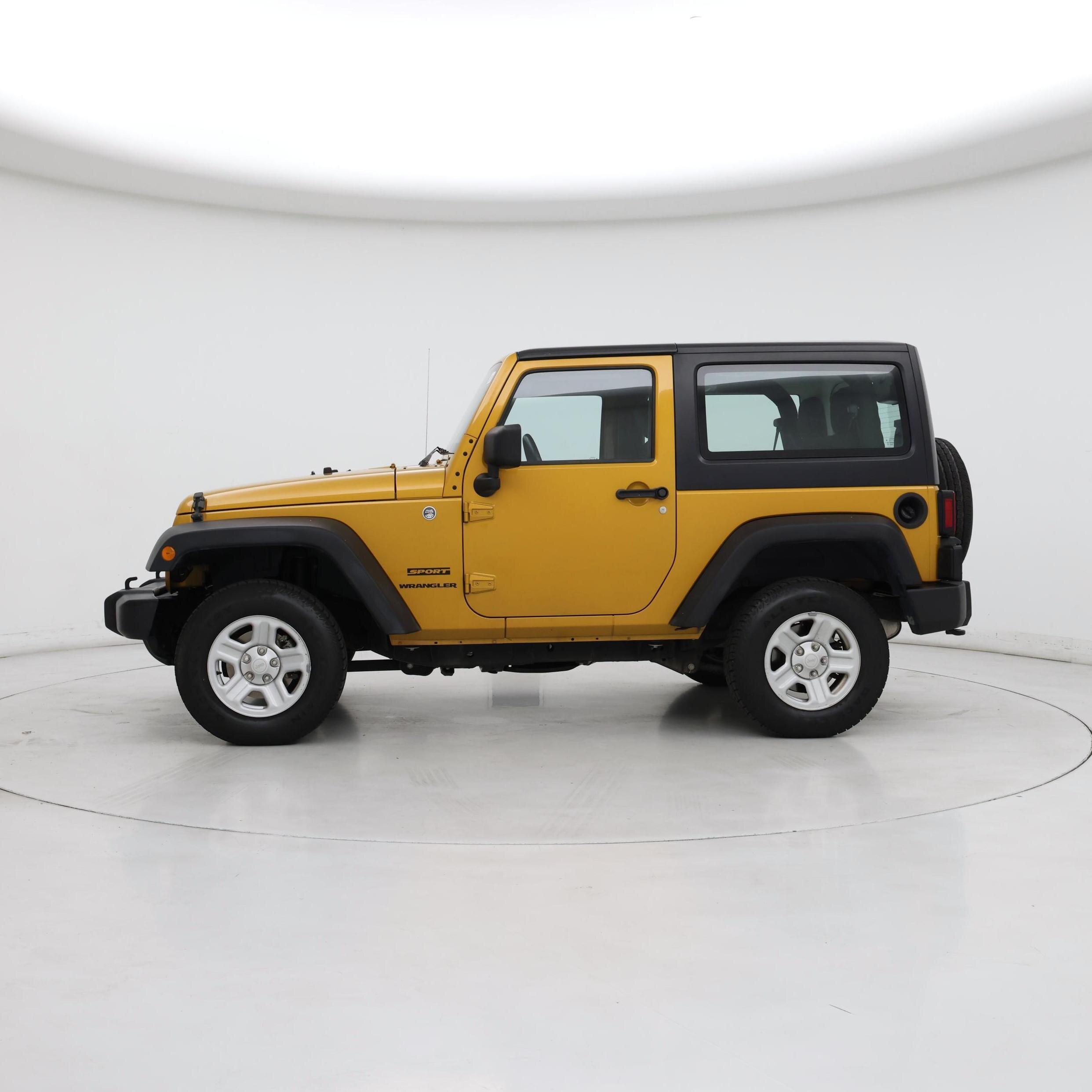 Thumbnail: 2014 Jeep Wrangler - 3