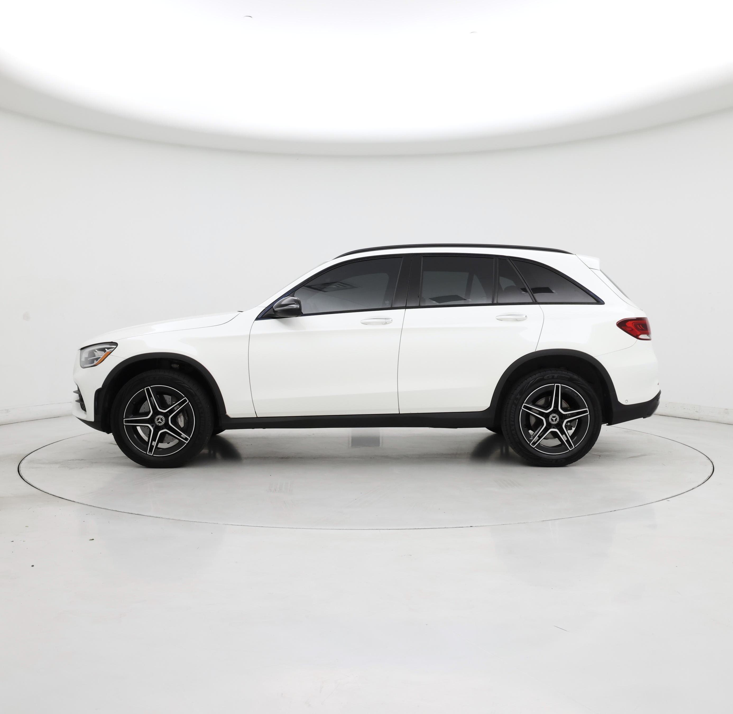 Thumbnail: 2022 Mercedes-Benz GLC - 3
