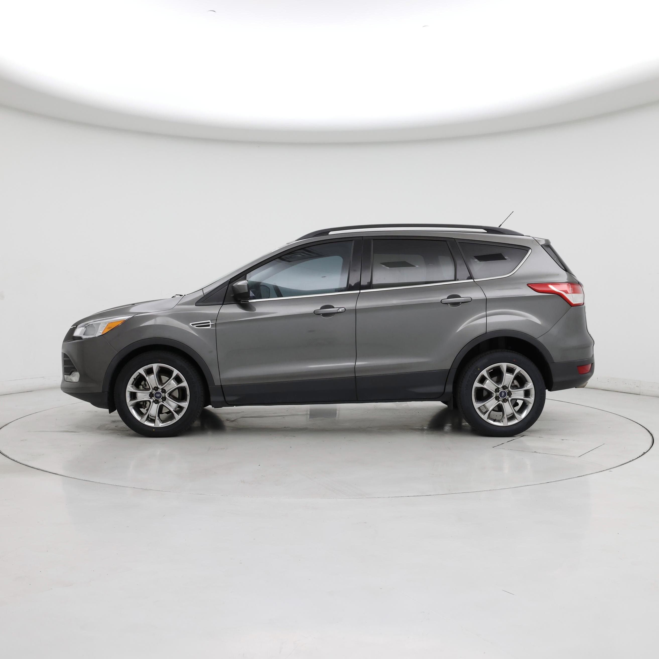 Thumbnail: 2014 Ford Escape - 3