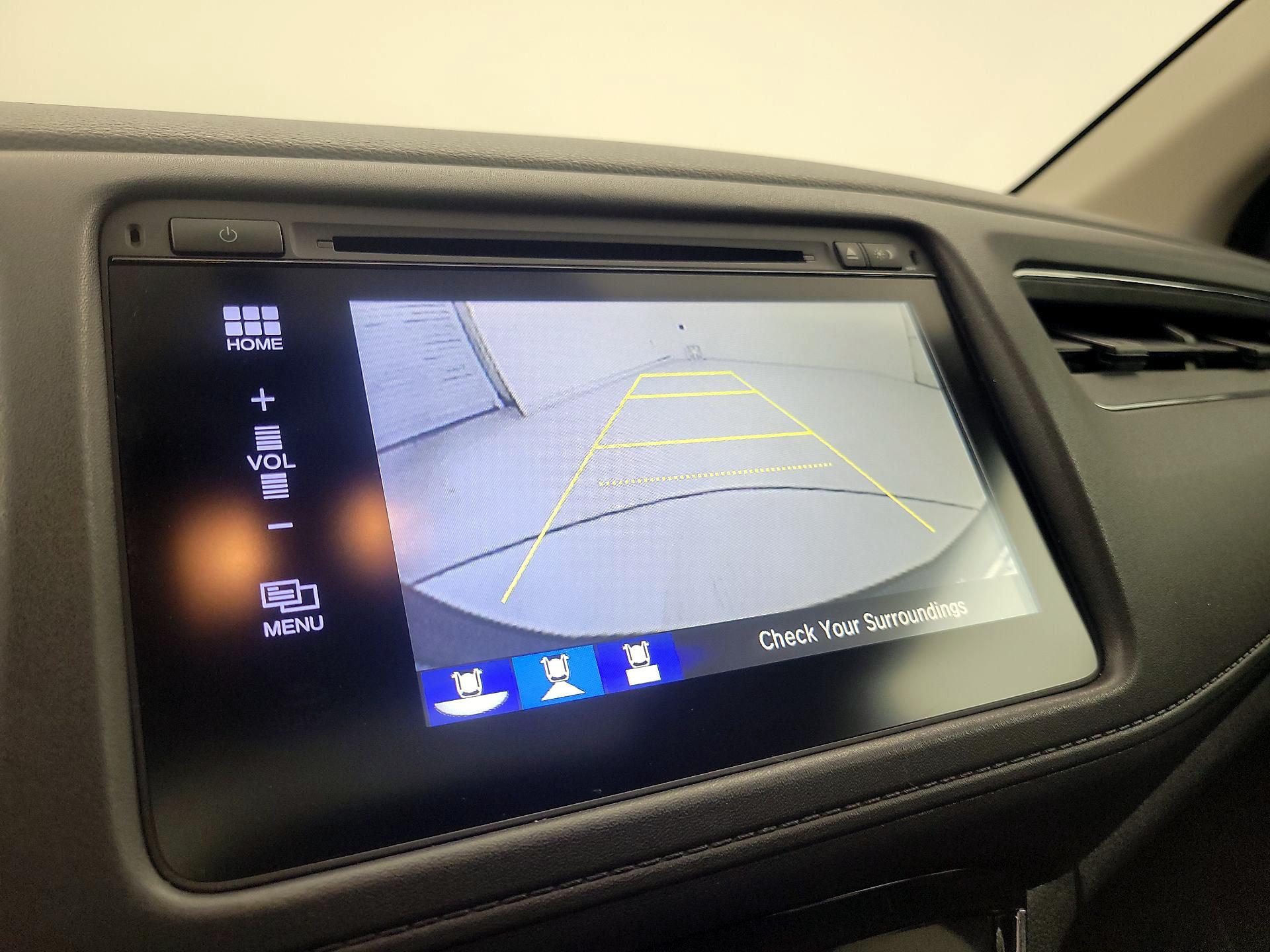Thumbnail: 2016 Honda HR-V - 15