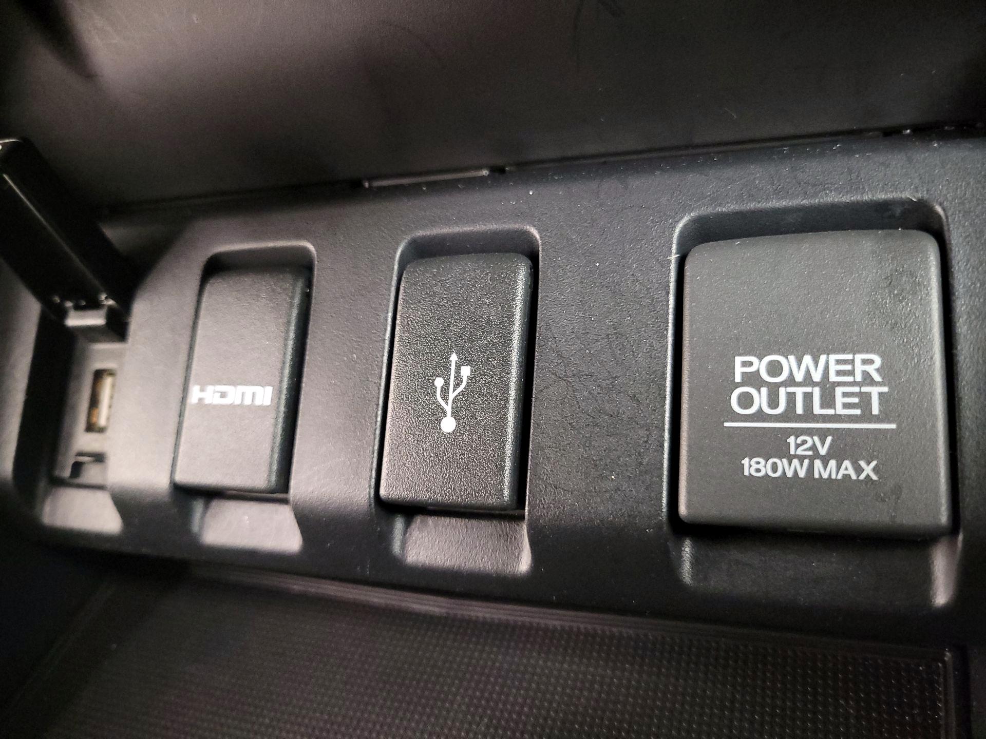 Thumbnail: 2016 Honda HR-V - 19