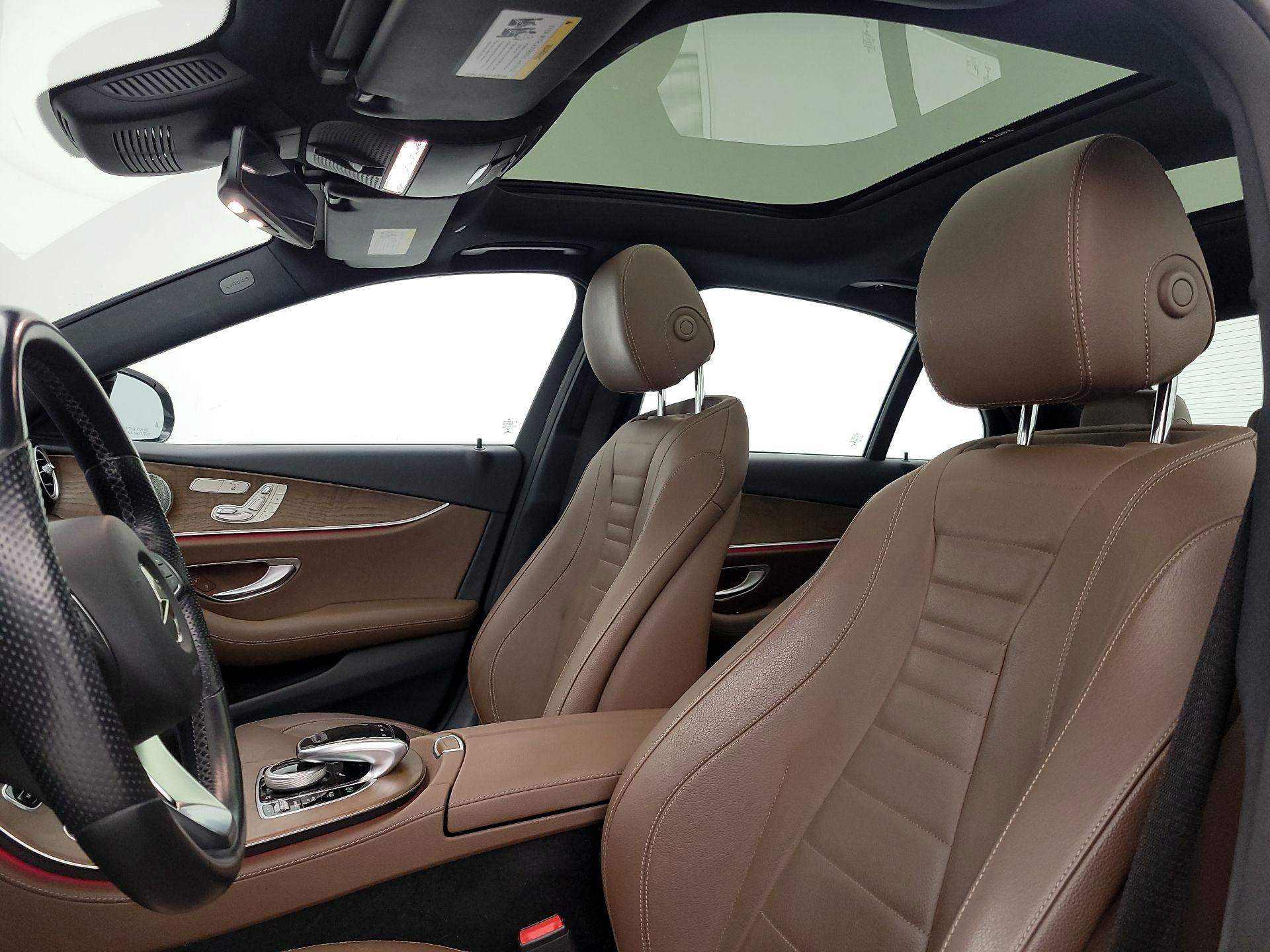 Thumbnail: 2018 Mercedes-Benz E-Class - 19