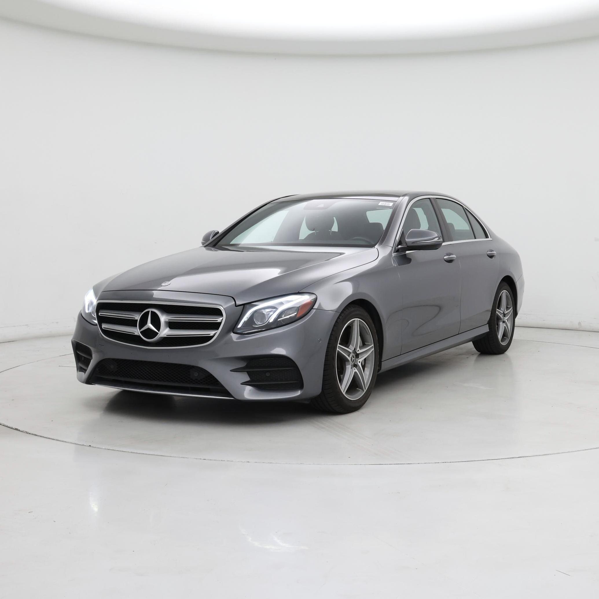 Thumbnail: 2018 Mercedes-Benz E-Class - 4