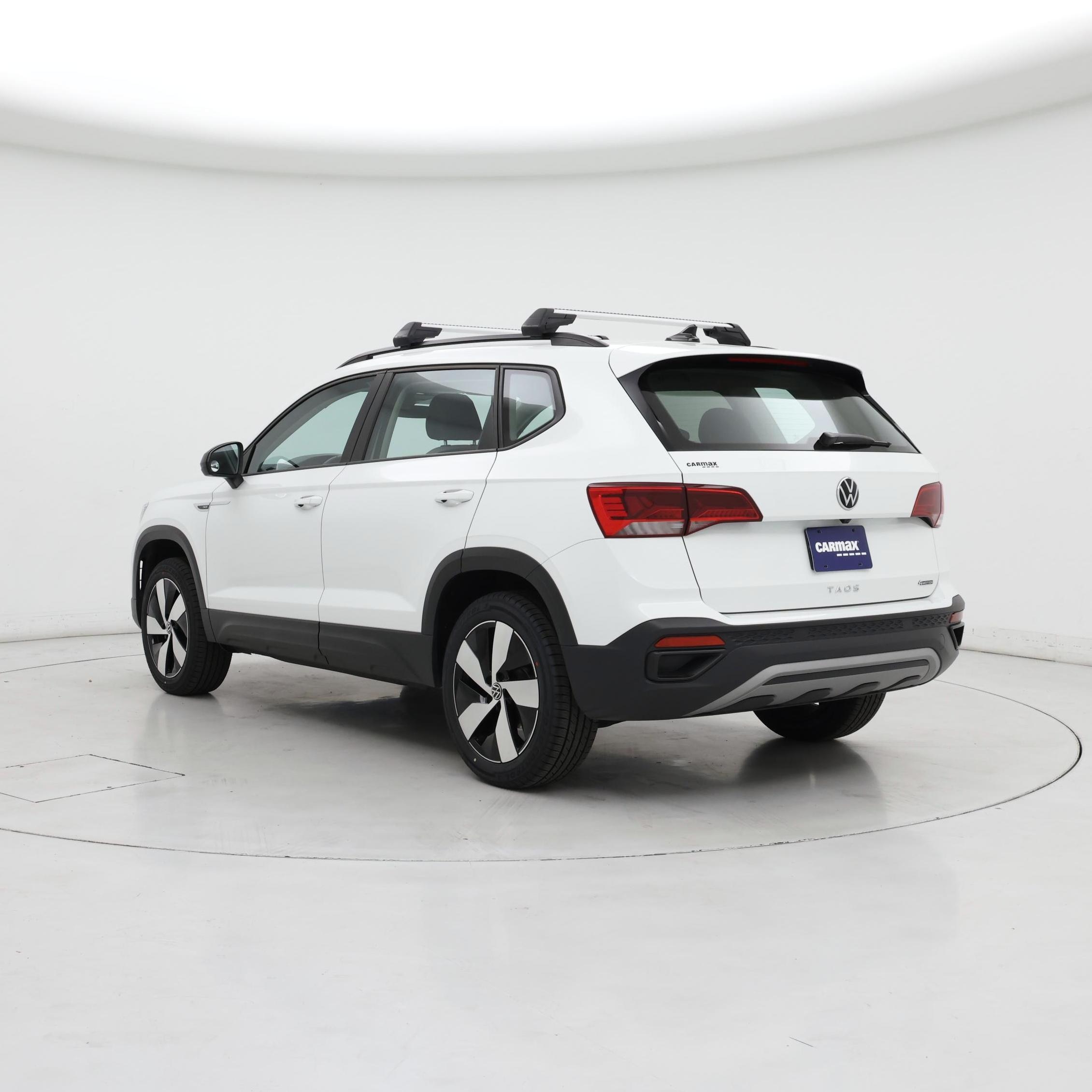 Thumbnail: 2023 Volkswagen Taos - 2