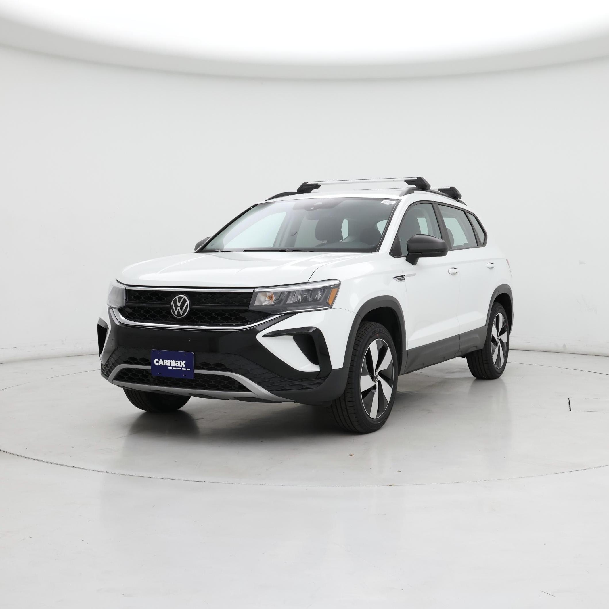 Thumbnail: 2023 Volkswagen Taos - 4