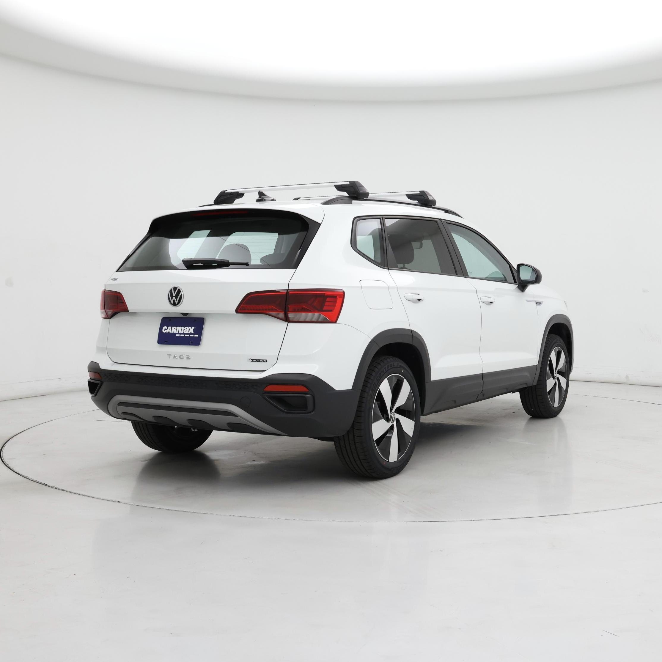Thumbnail: 2023 Volkswagen Taos - 8
